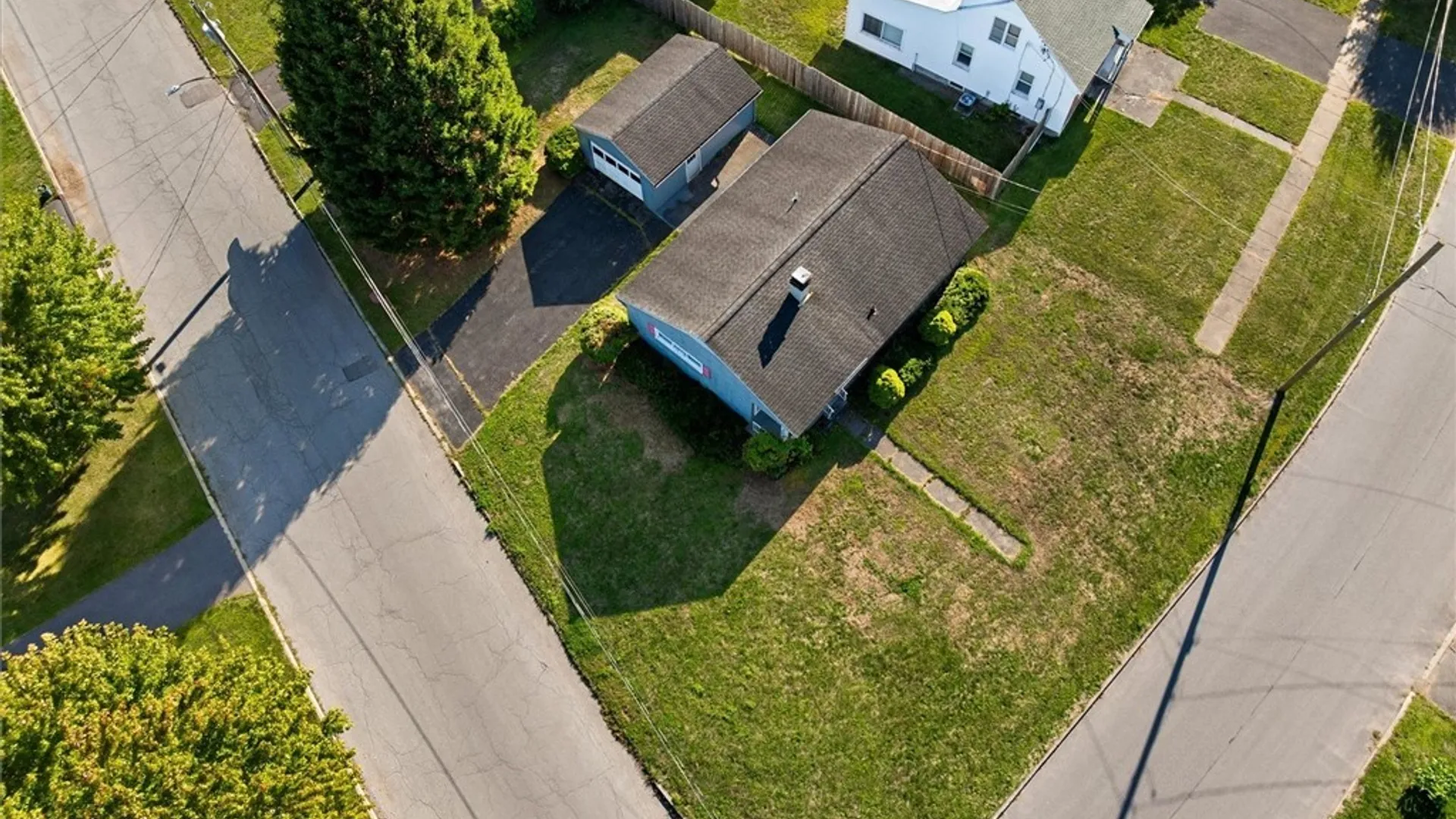 Property at 307 Oakwood Street, Rome, NY 13440 7