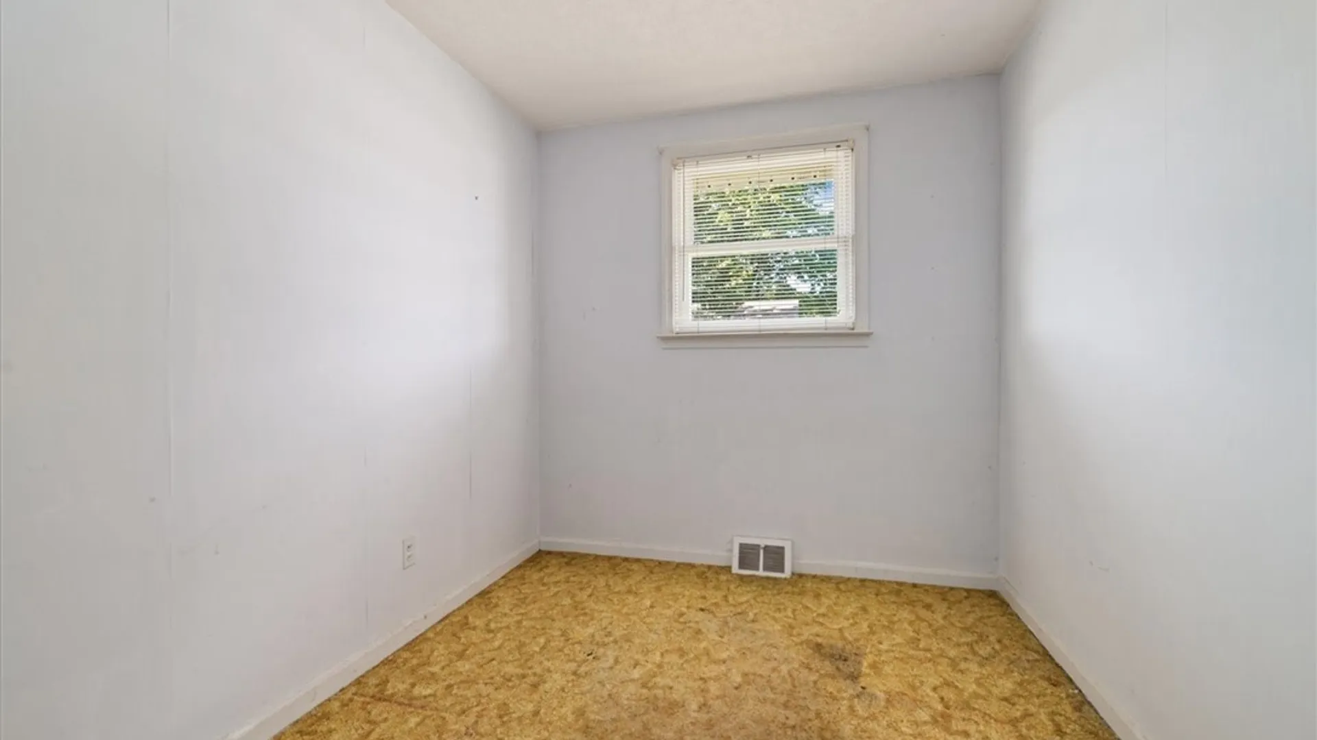 Property at 307 Oakwood Street, Rome, NY 13440 21