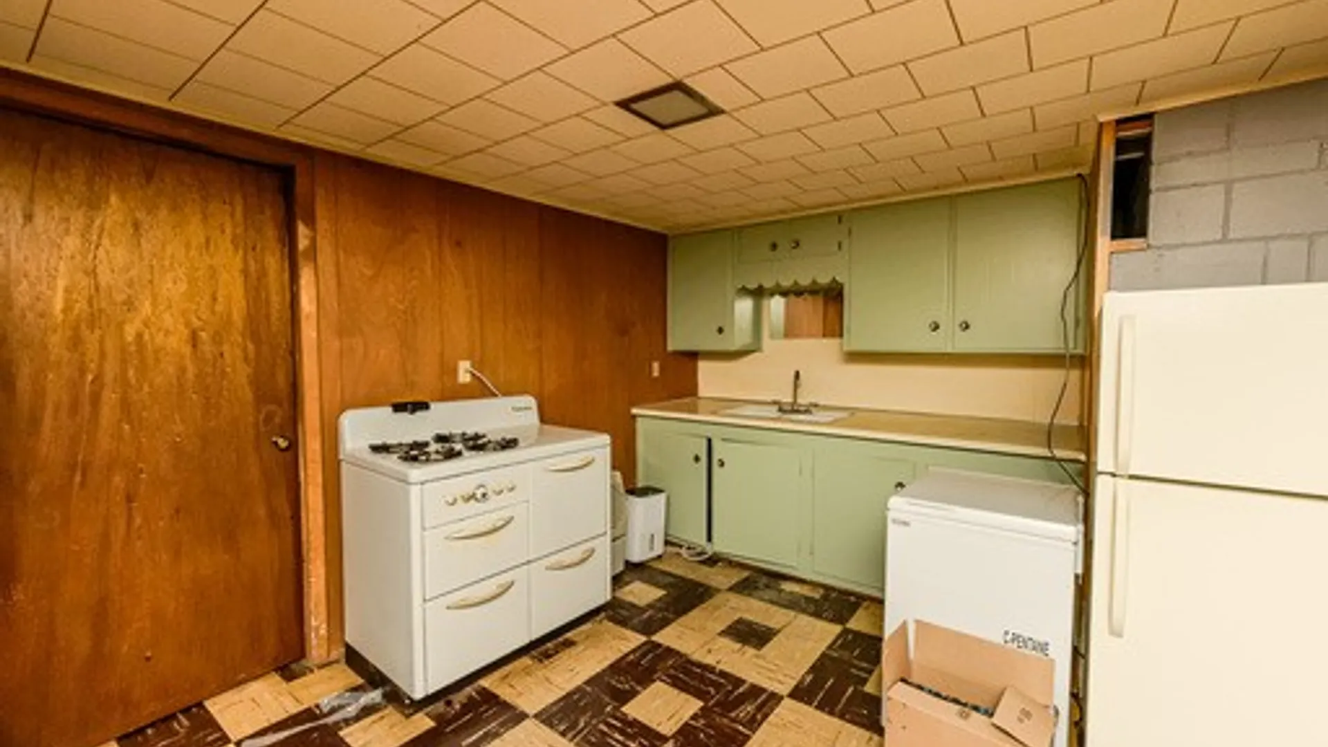 Property at 50 Spearmint Drive, Greece, NY 14615 25
