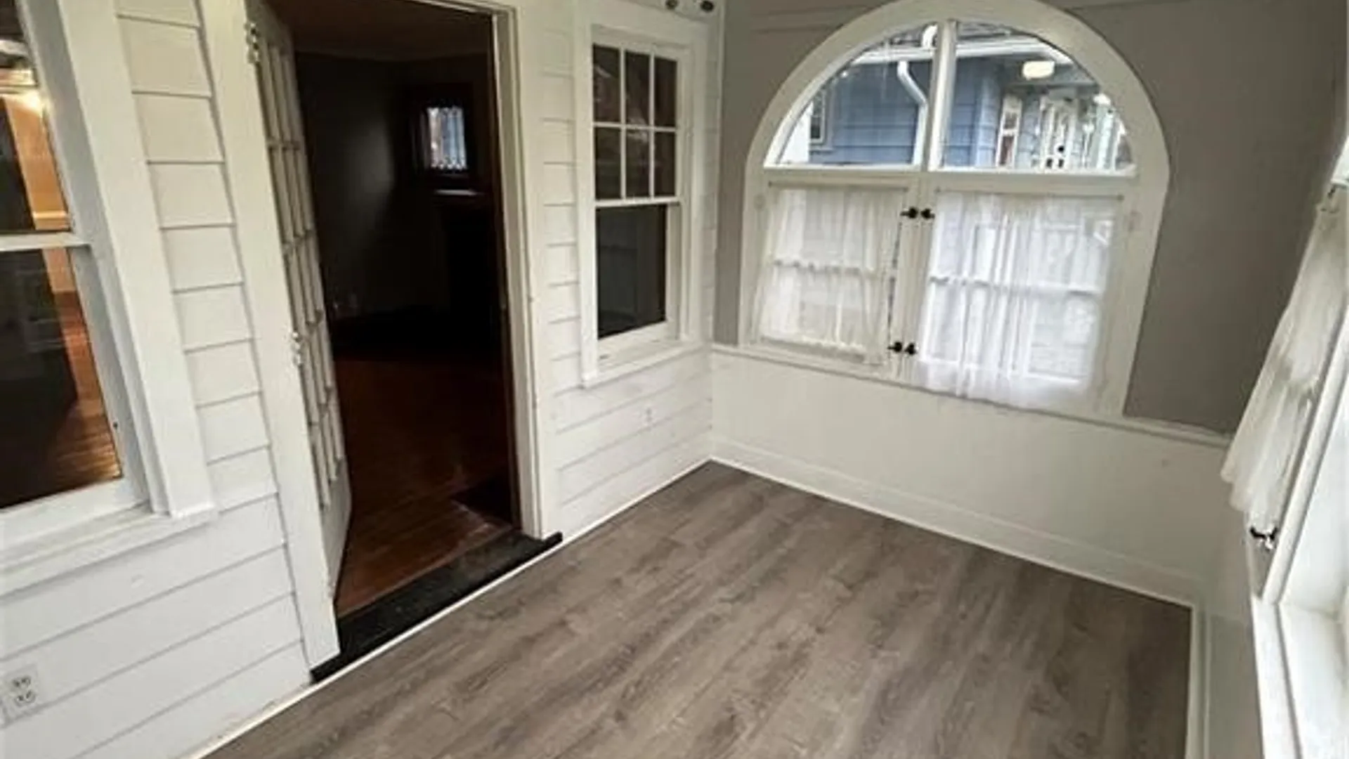 Property at 343 Genesee Park Boulevard, Rochester, NY 14619 9
