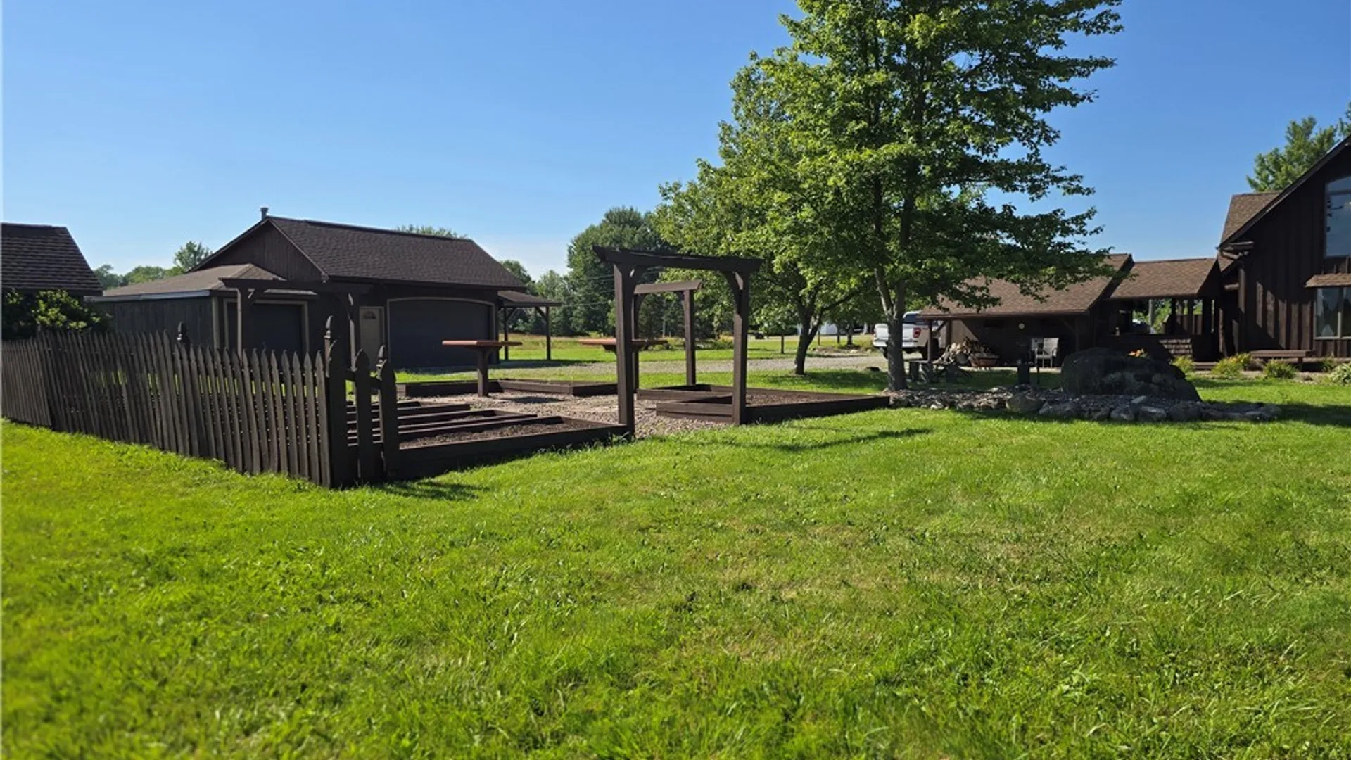Property at 5790 Royalton Center Road, Royalton, NY 14067 36