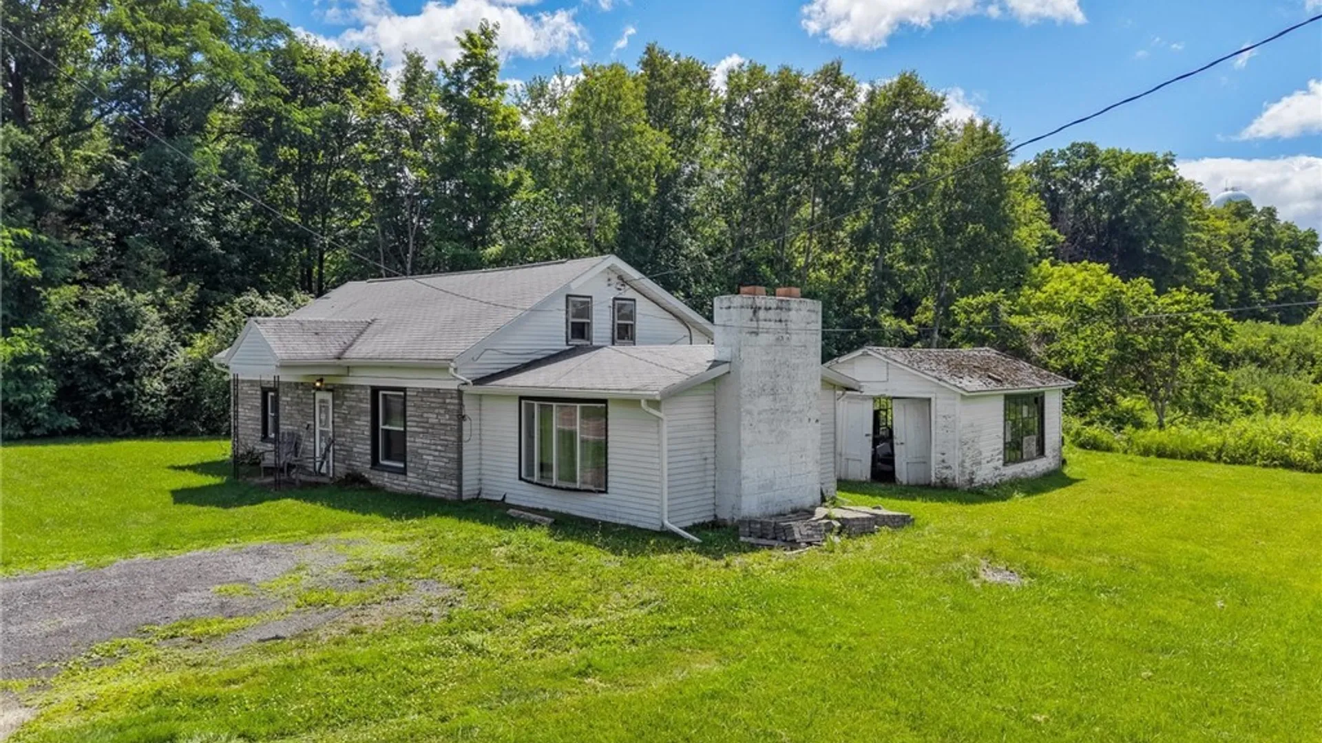 Property at 4197 Pompey Center Road, Pompey, NY 13104 3