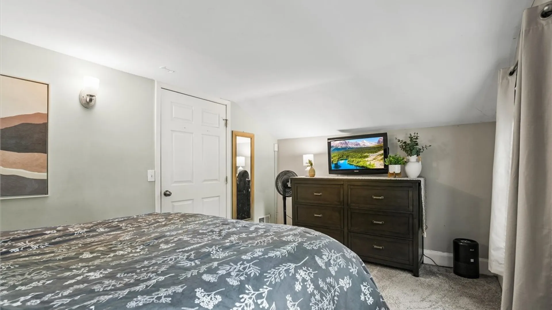 Property at 69 Hamilton Avenue, Auburn, NY 13021 32
