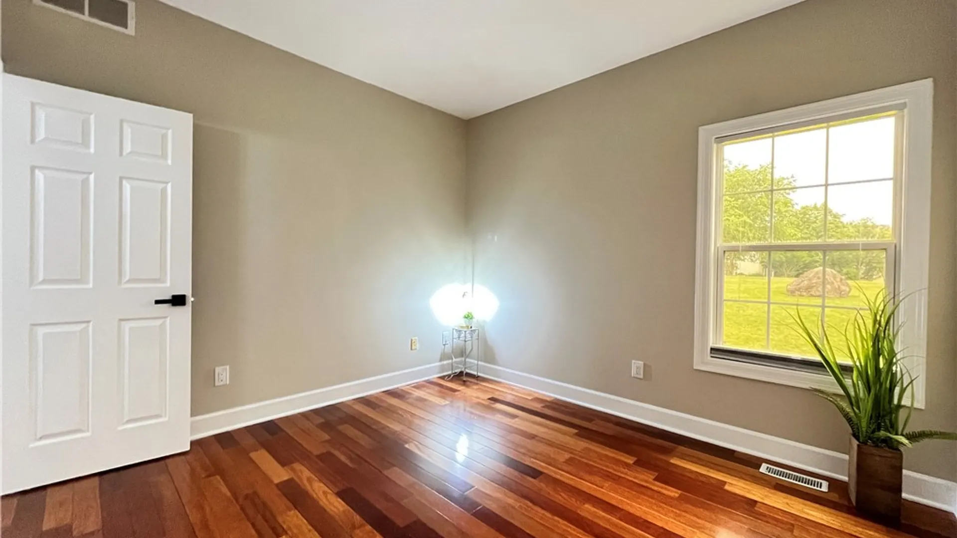 Property at 136 New Tudor Road, Henrietta, NY 14534 29