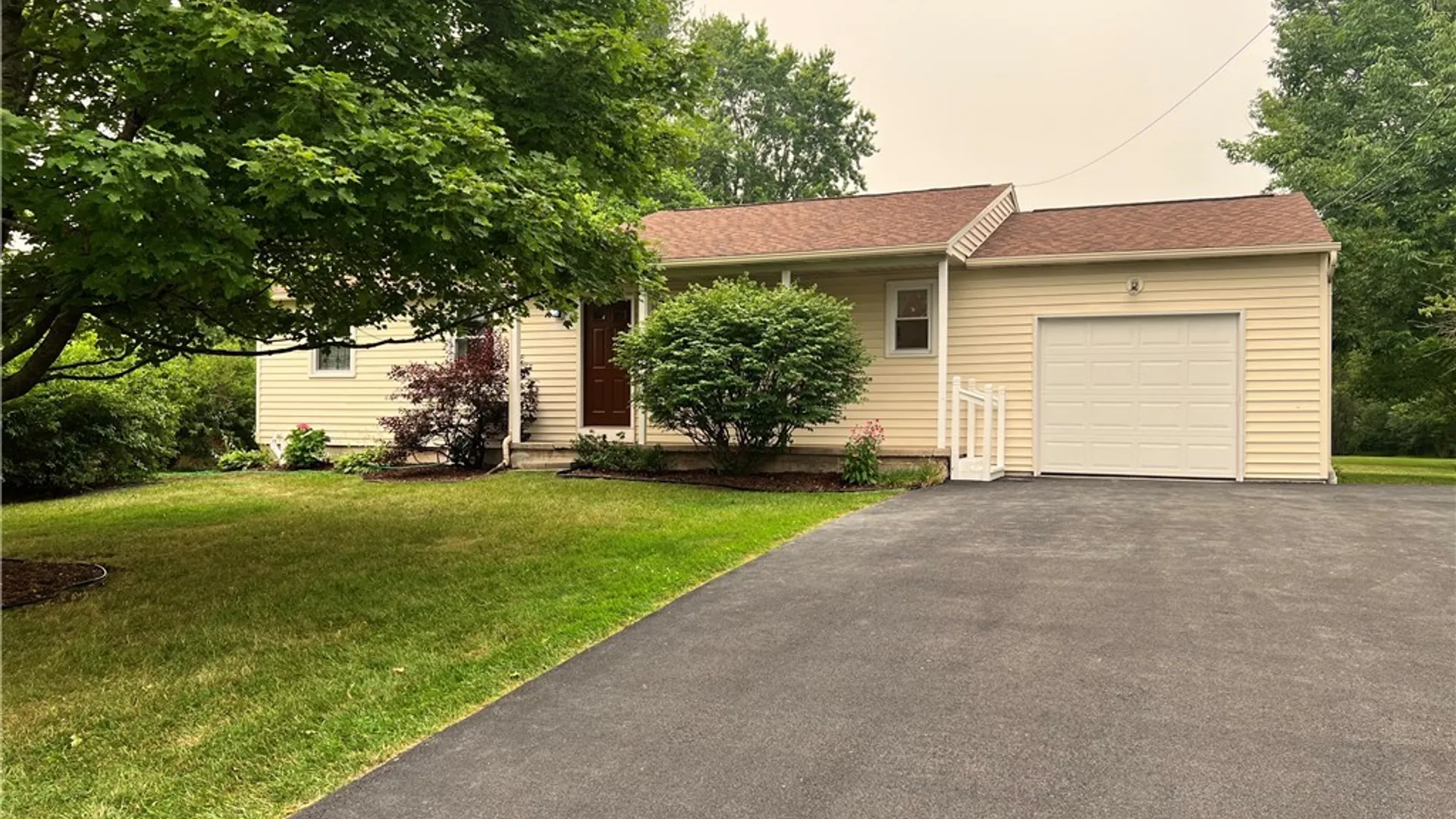 Property at 8615 Weaver Road, Cicero, NY 13039 24