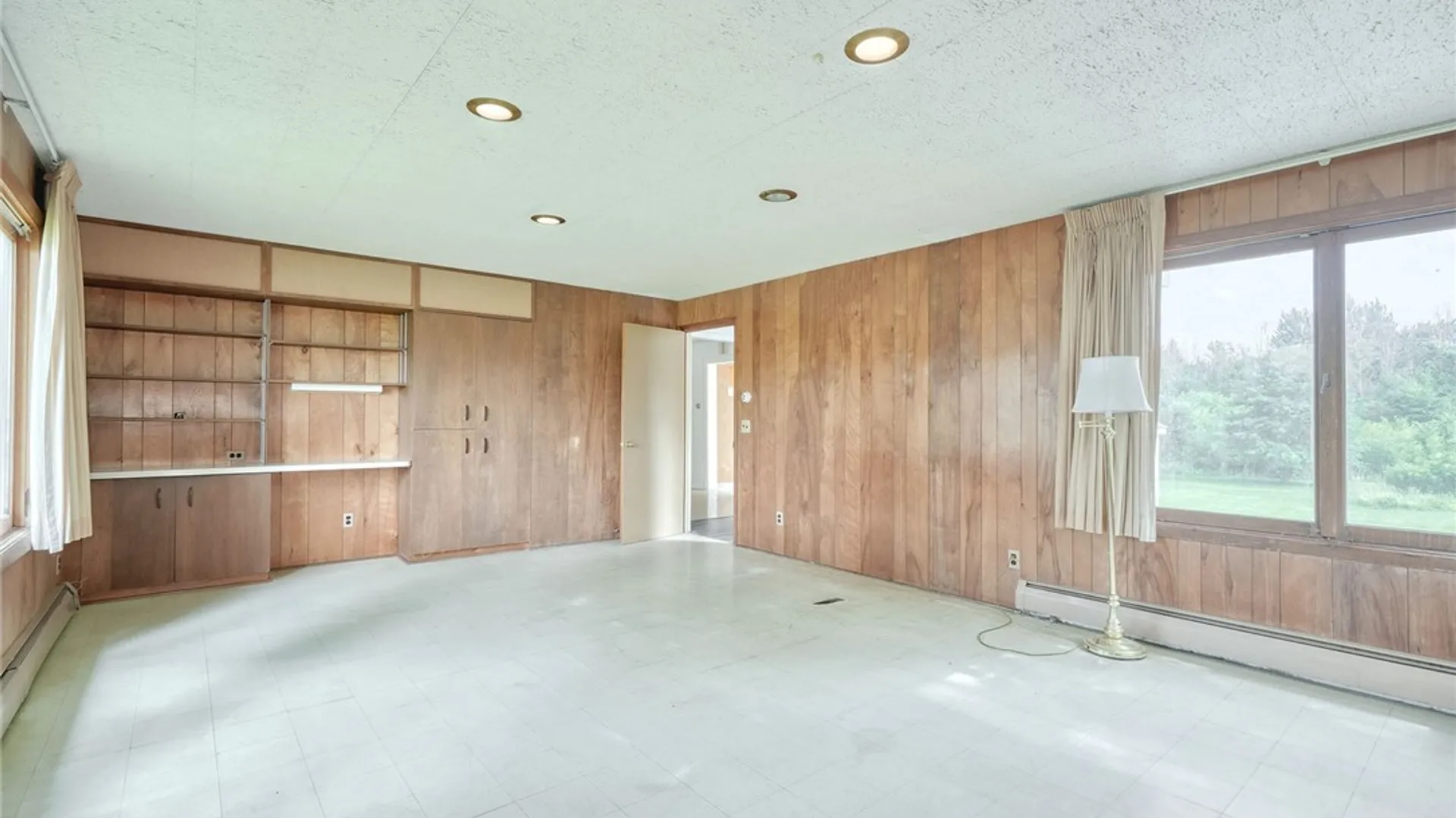 Property at 644 Parma Center Road, Parma, NY 14468 15