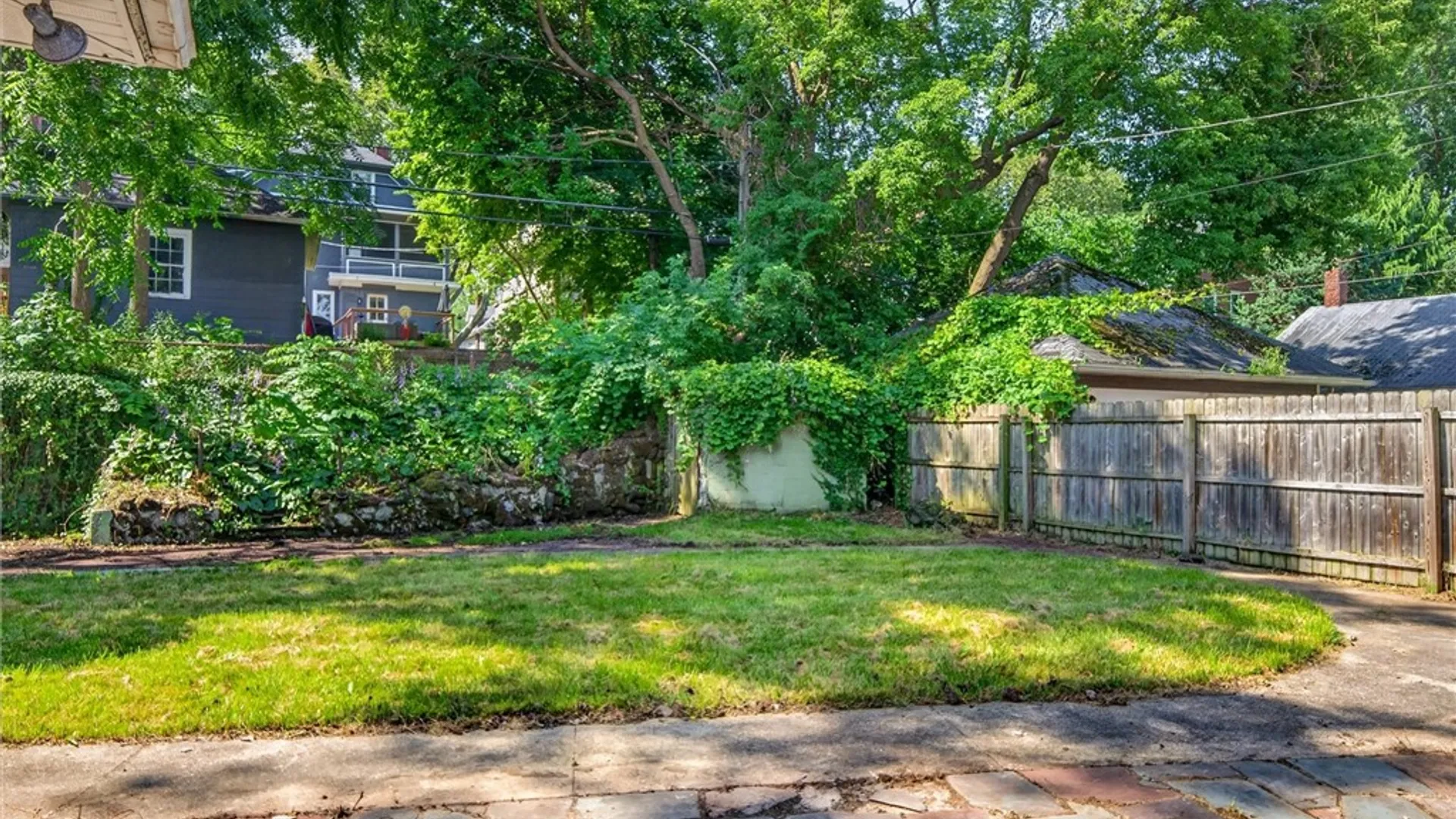 Property at 199 Seneca Parkway, Rochester, NY 14613 9