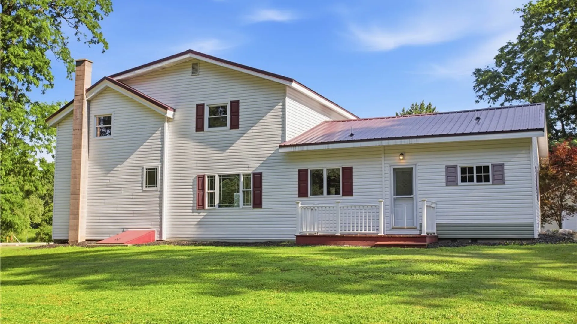 Property at 8327 Indian Falls Road, Pembroke, NY 14036 31