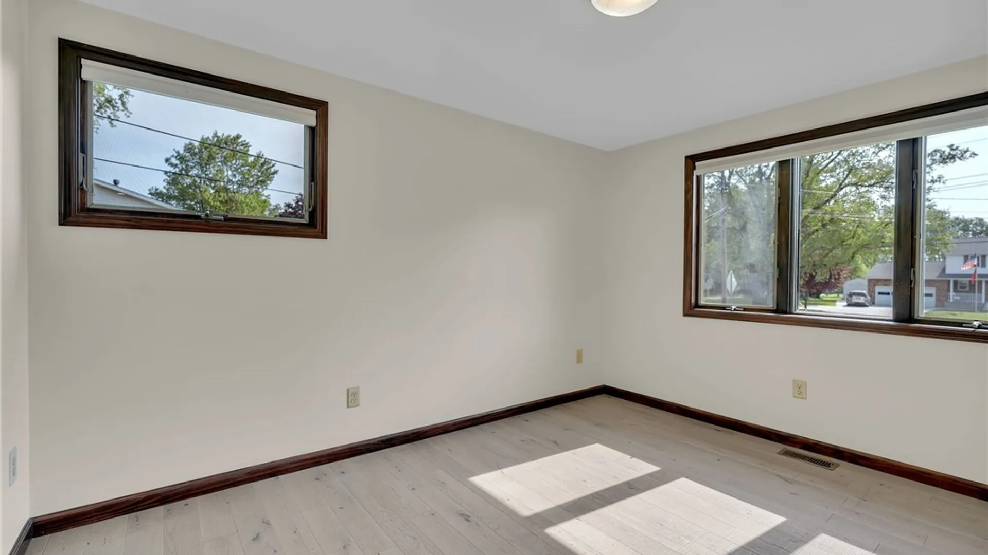 Property at 5300 Shimerville Road, Clarence, NY 14031 14