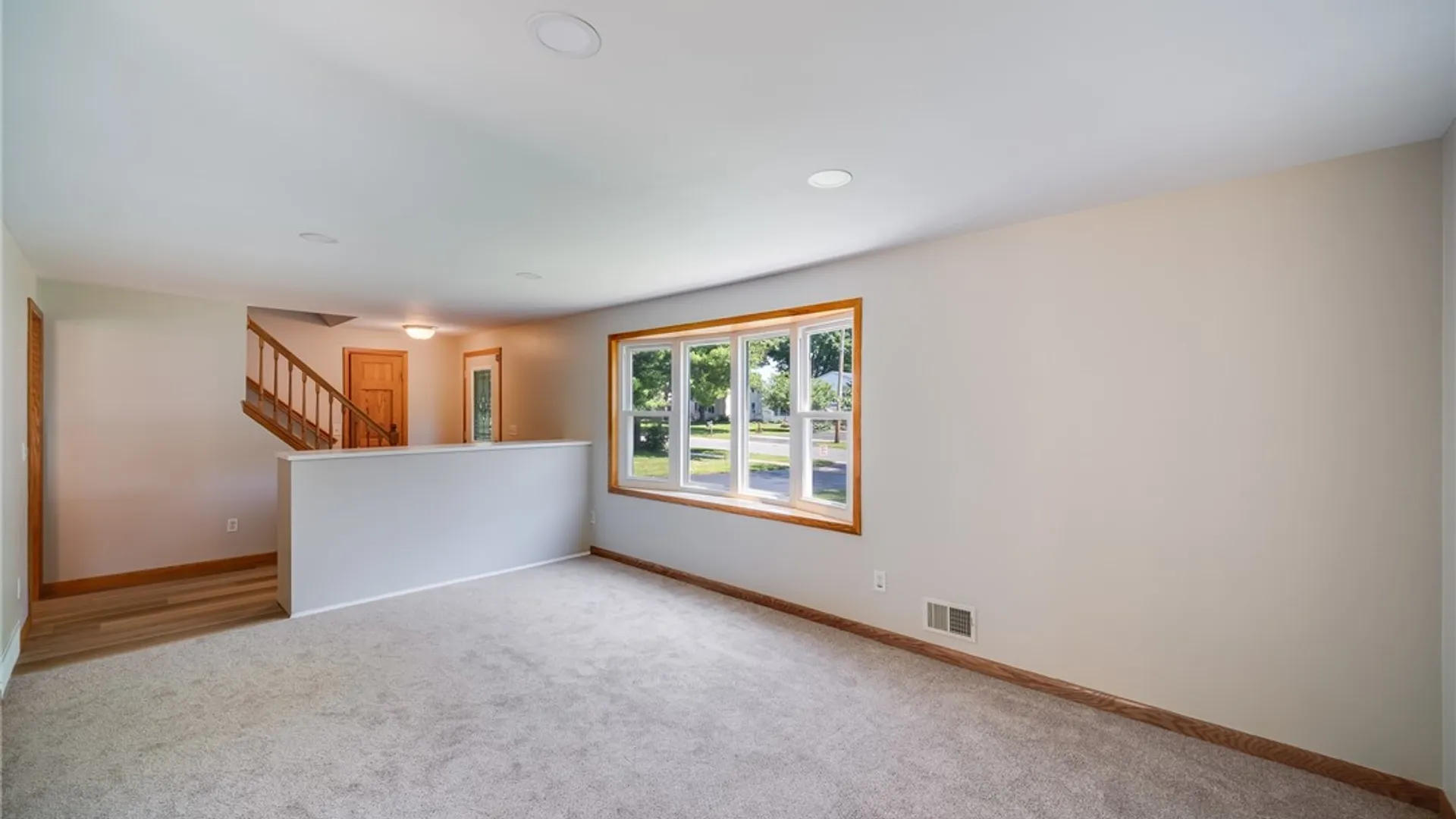 Property at 117 Underwood Avenue, Parma, NY 14468 8