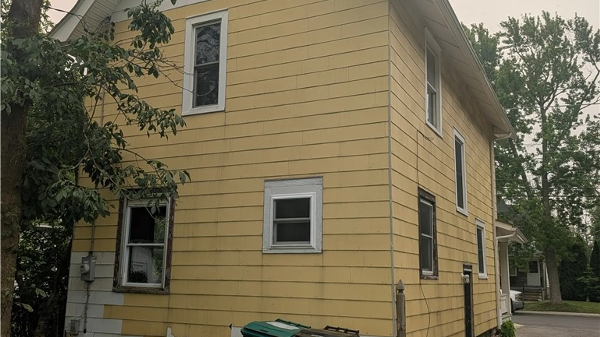 Property at 2962 Mckoon Avenue, Niagara Falls, NY 14305 4