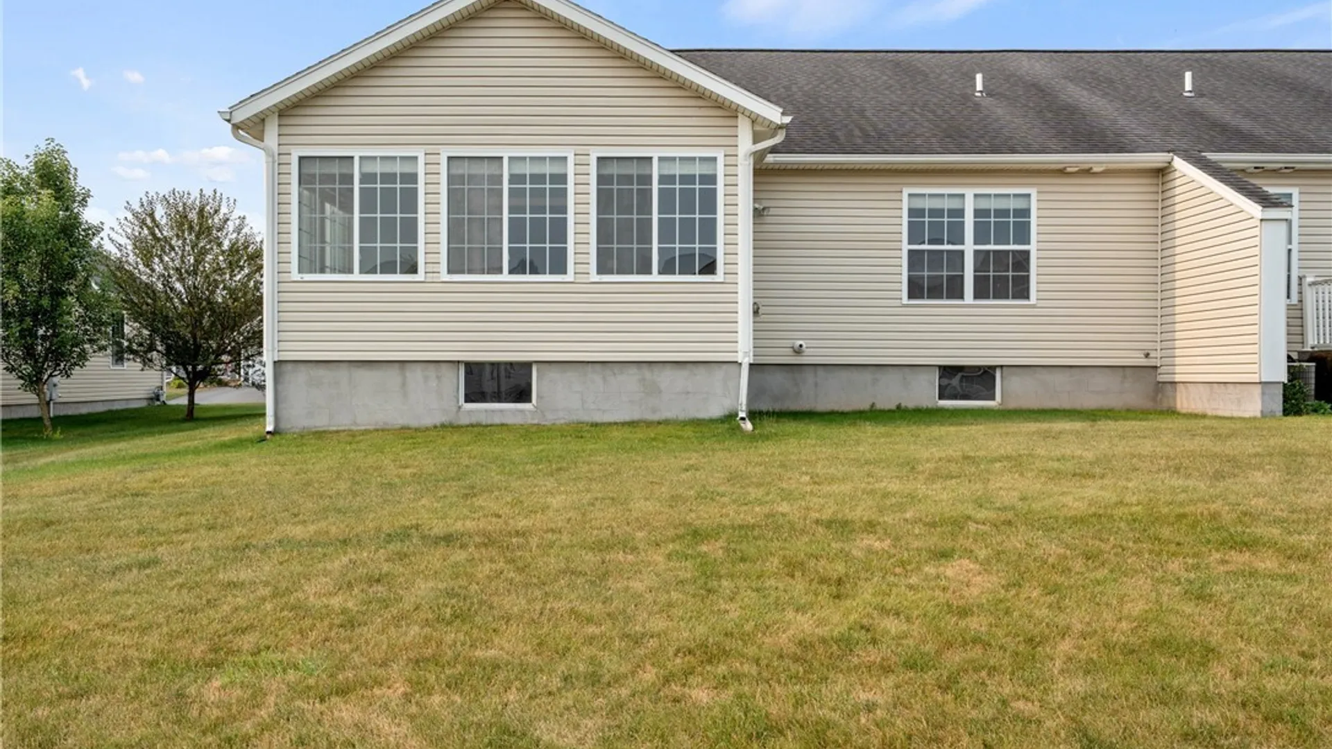 Property at 3778 Pegasus Circle, Camillus, NY 13209 34