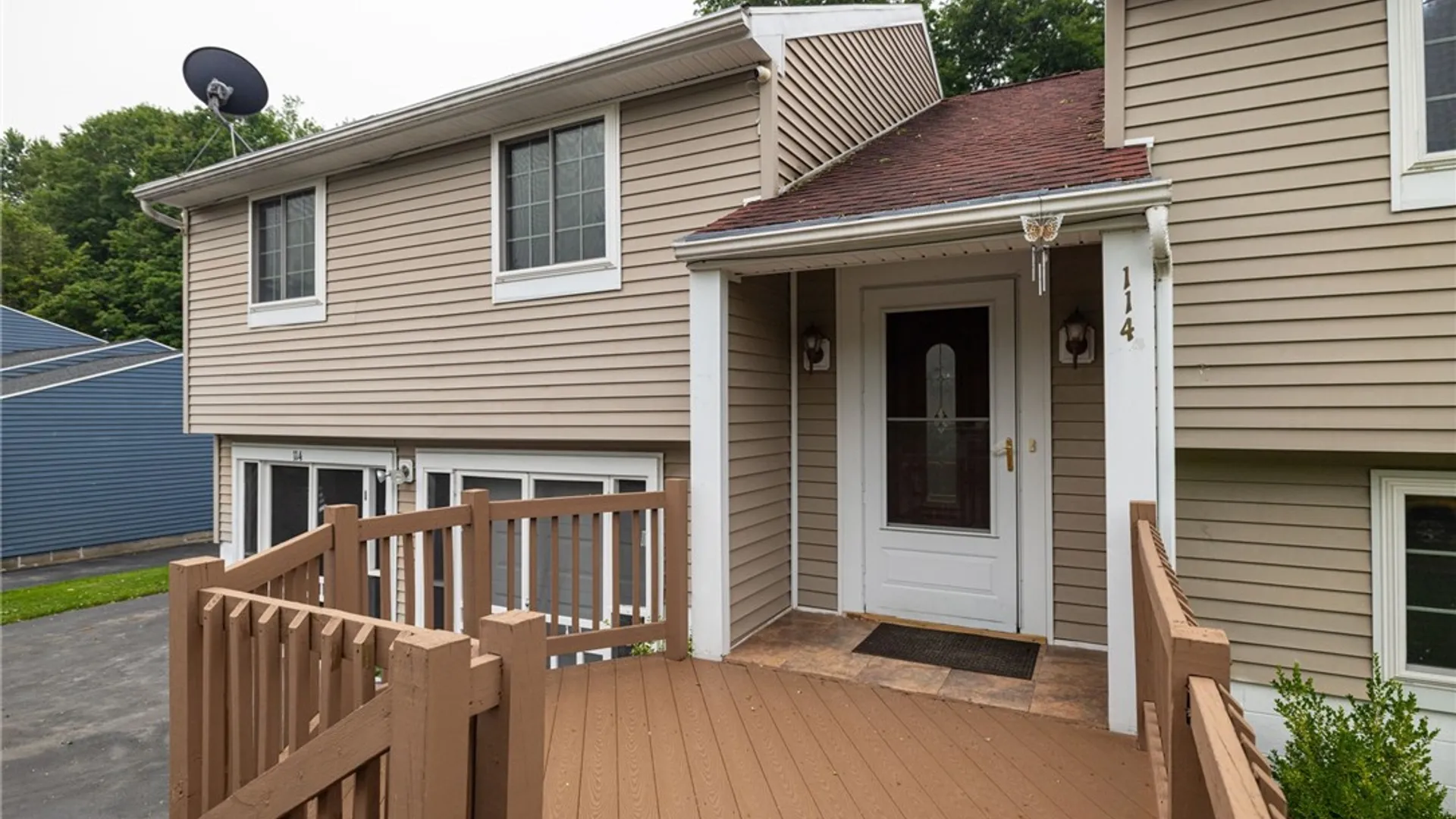 Property at 114 Snowberry Crescent, Gates, NY 14606 25