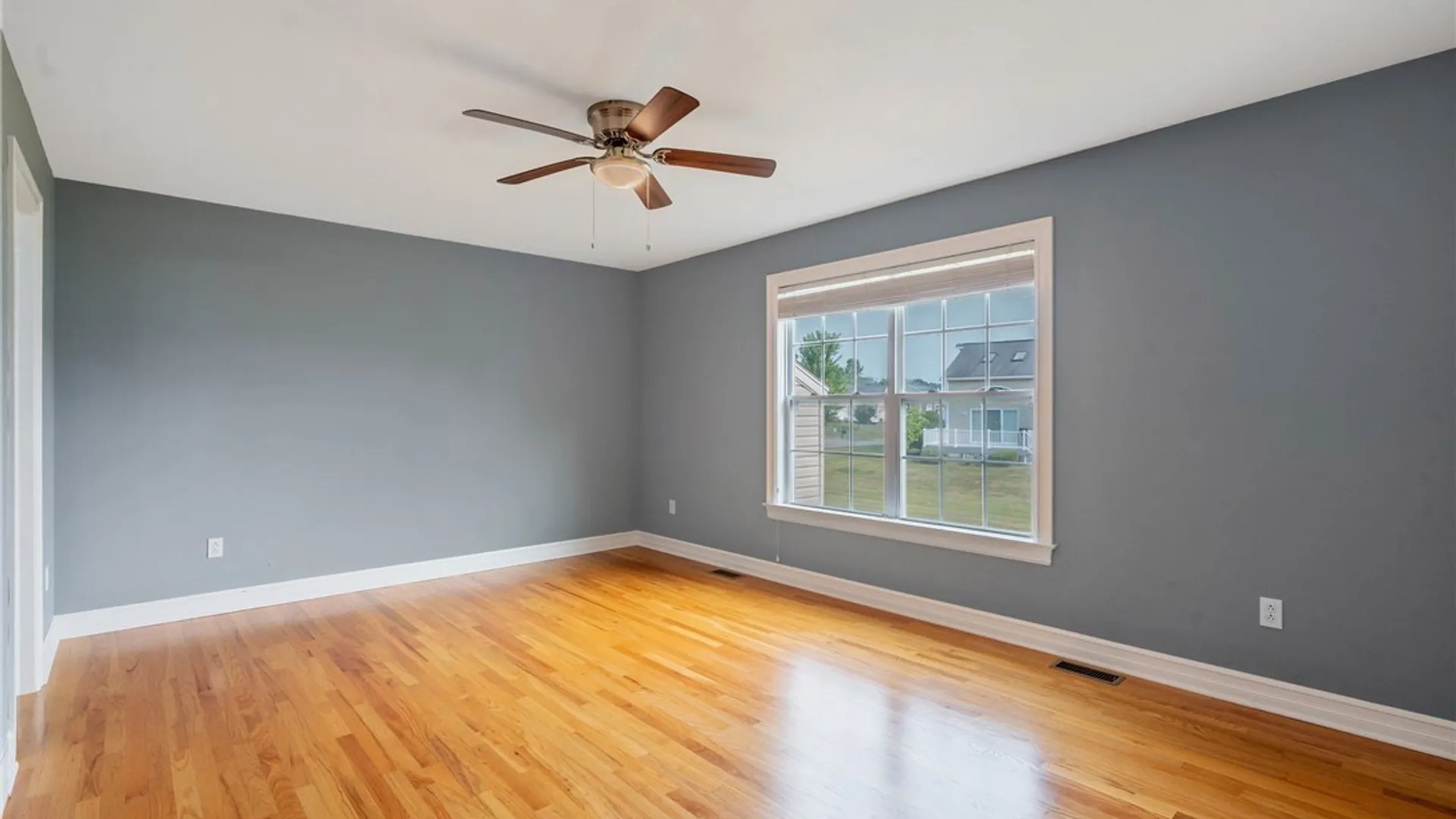 Property at 3778 Pegasus Circle, Camillus, NY 13209 27