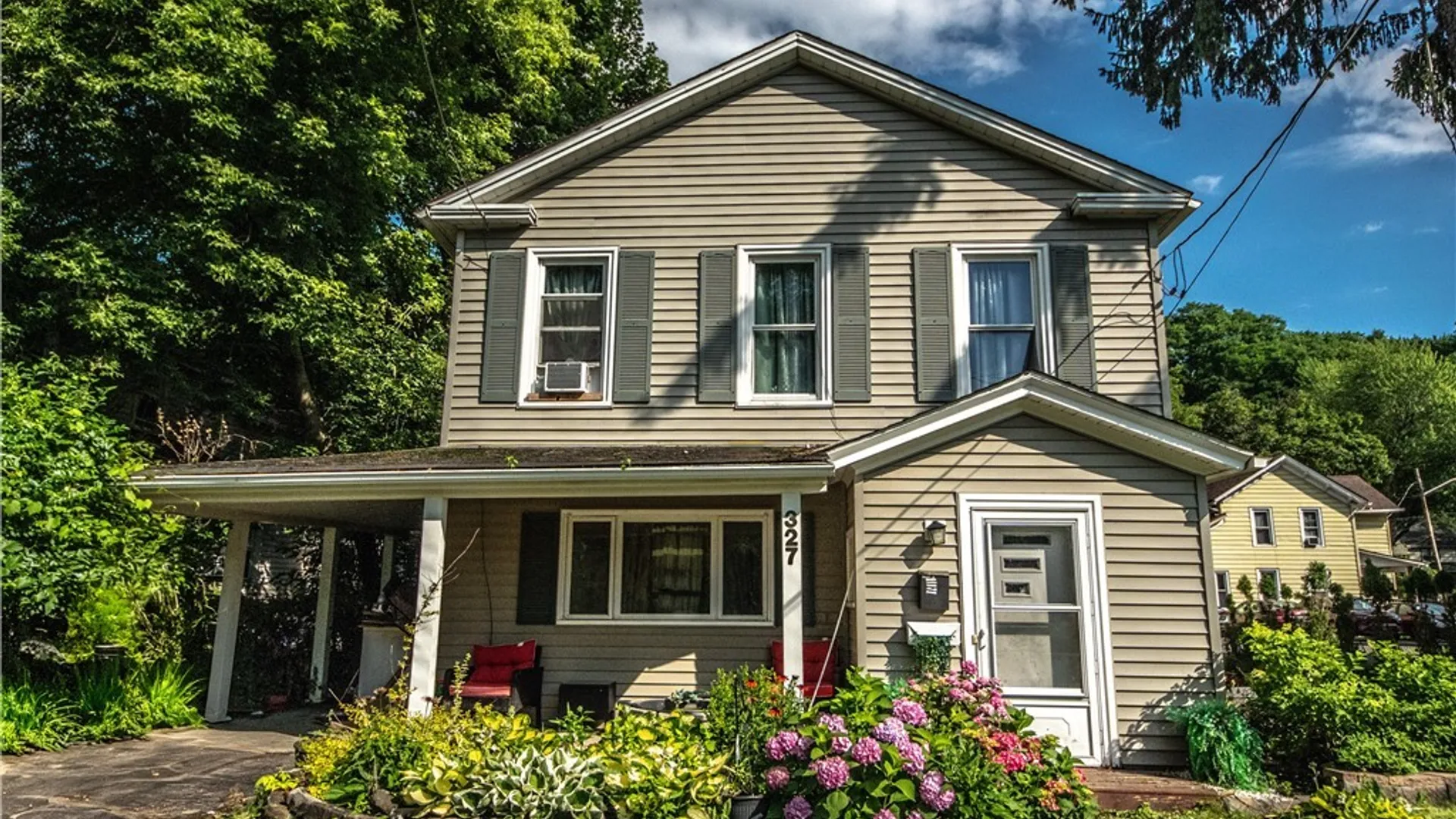Property at 327 Market Street, Lockport City, NY 14094 6