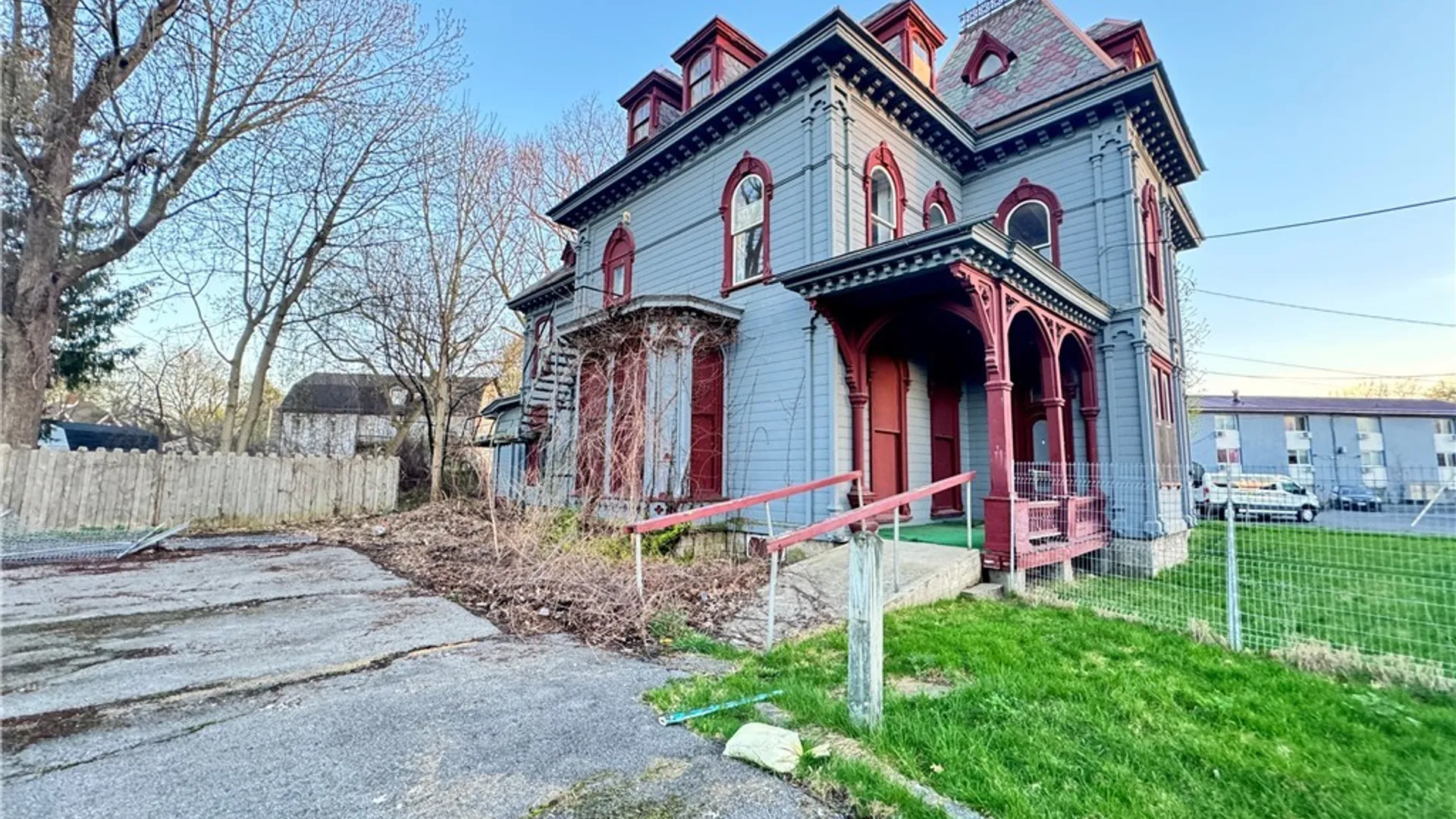 Property at 523 W Onondaga Street, Syracuse, NY 13204 7