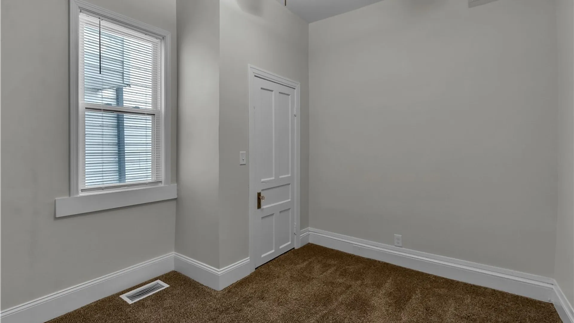 Property at 364 Potomac Avenue, Buffalo, NY 14213 16