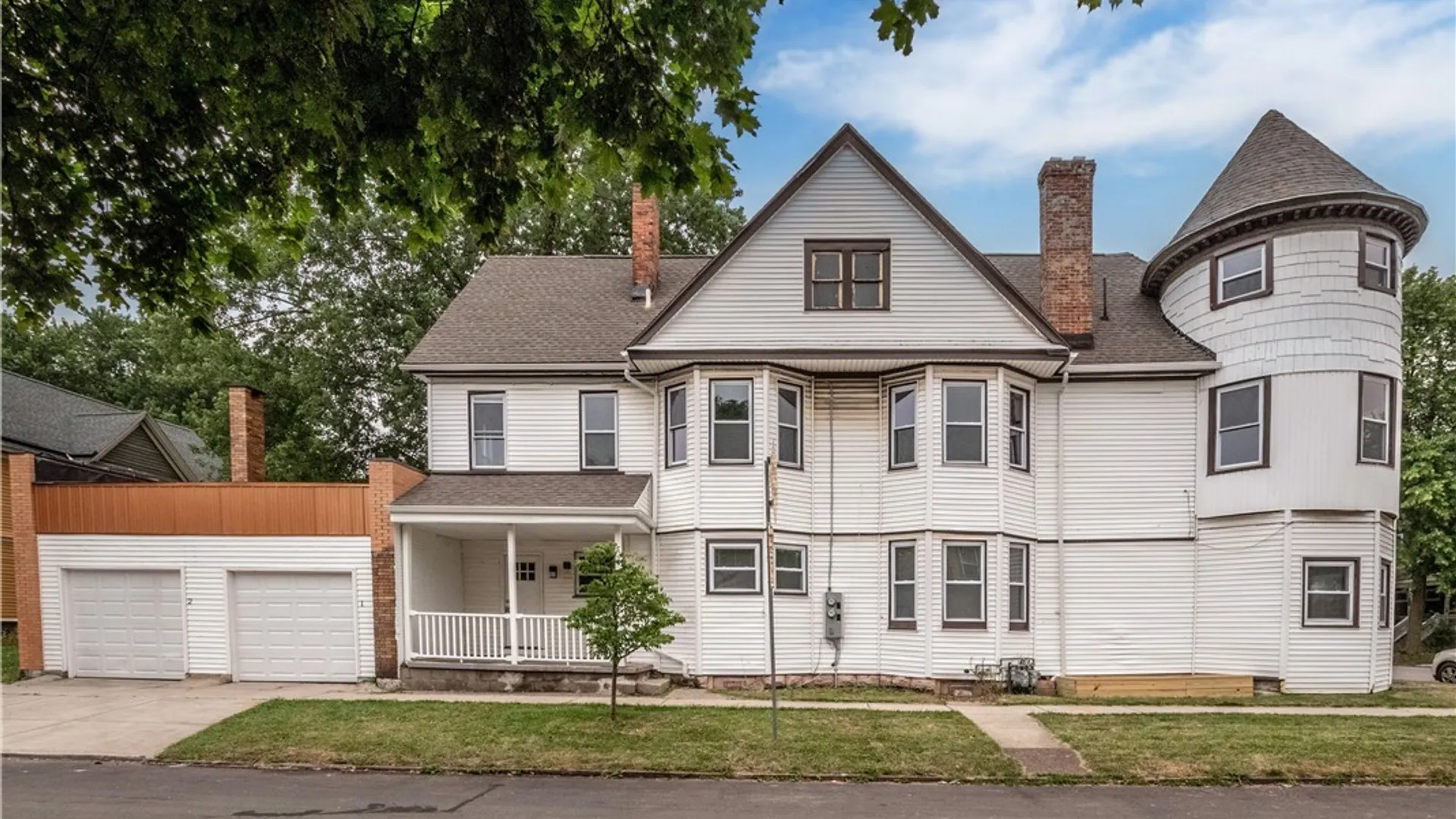 Property at 364 Potomac Avenue, Buffalo, NY 14213 2