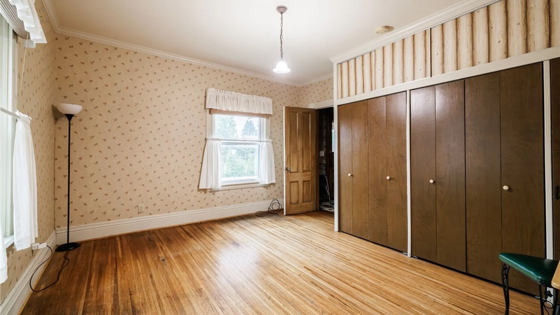 Property at 587 Bay Street, Rochester, NY 14609 11