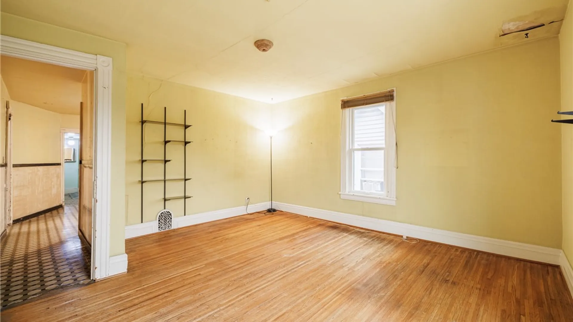 Property at 587 Bay Street, Rochester, NY 14609 15
