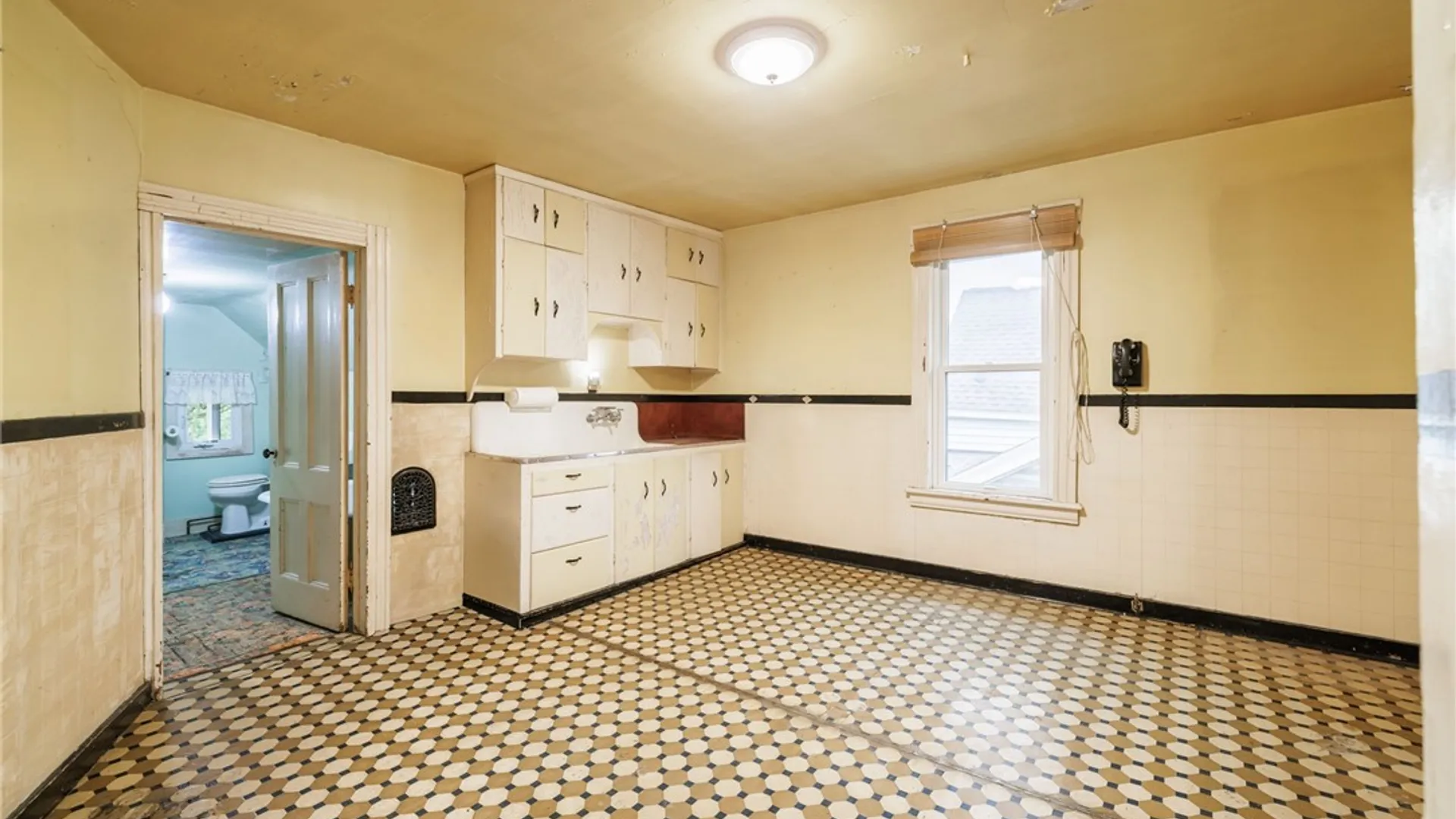 Property at 587 Bay Street, Rochester, NY 14609 18