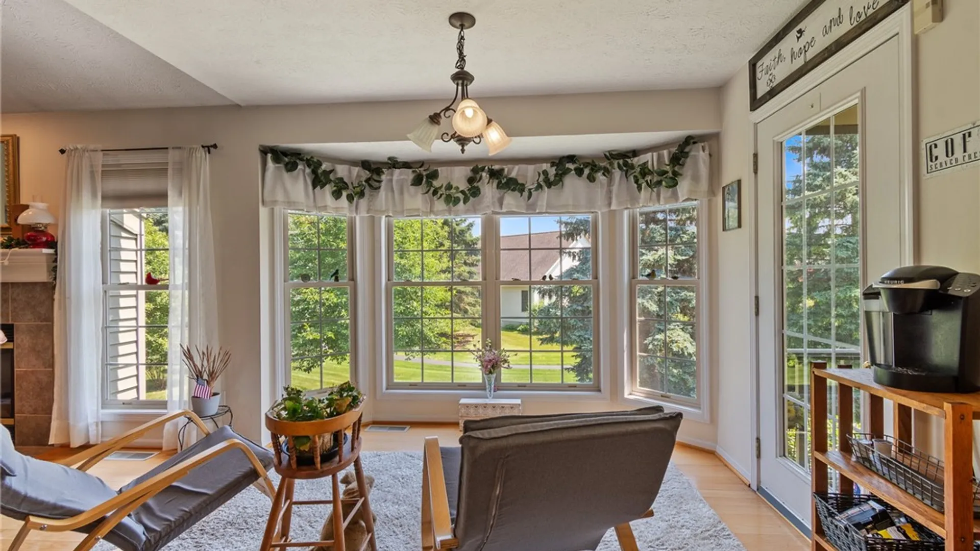 Property at 1104 Twin Leaf, Webster, NY 14580 22
