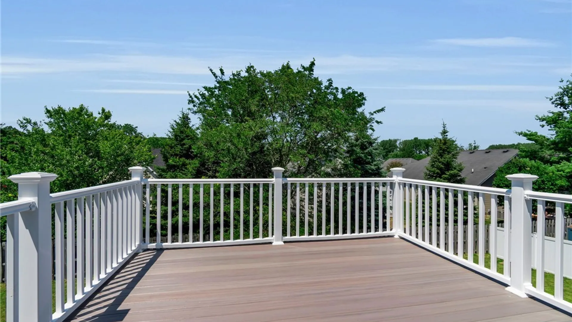 Property at 208 Crabapple Lane, Cheektowaga, NY 14227 29
