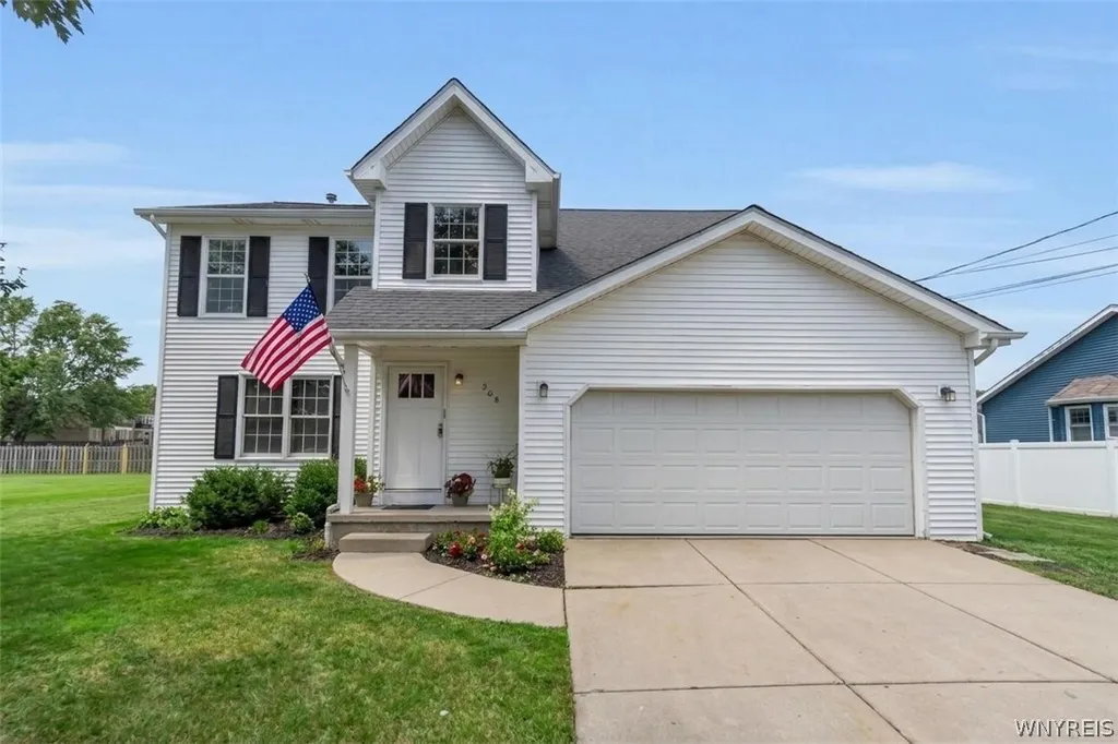 Property at 208 Crabapple Lane, Cheektowaga, NY 14227