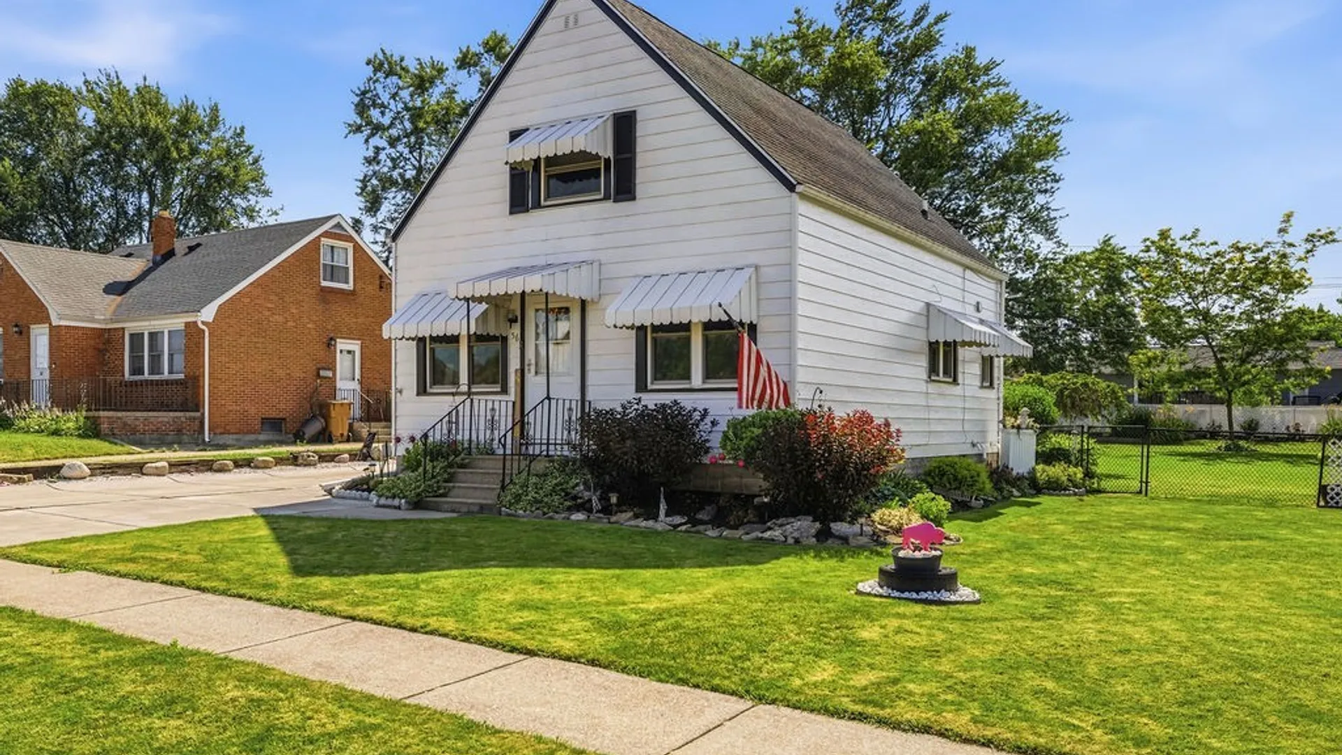 Property at 56 Crestview Avenue, Cheektowaga, NY 14225 3