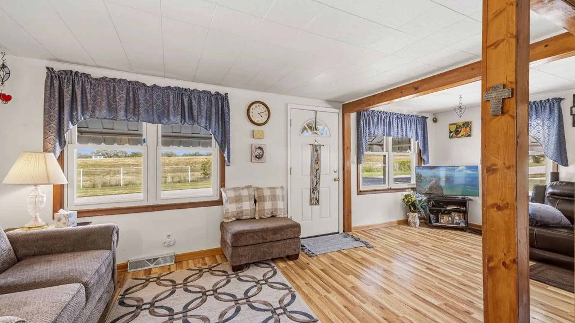 Property at 56 Crestview Avenue, Cheektowaga, NY 14225 9