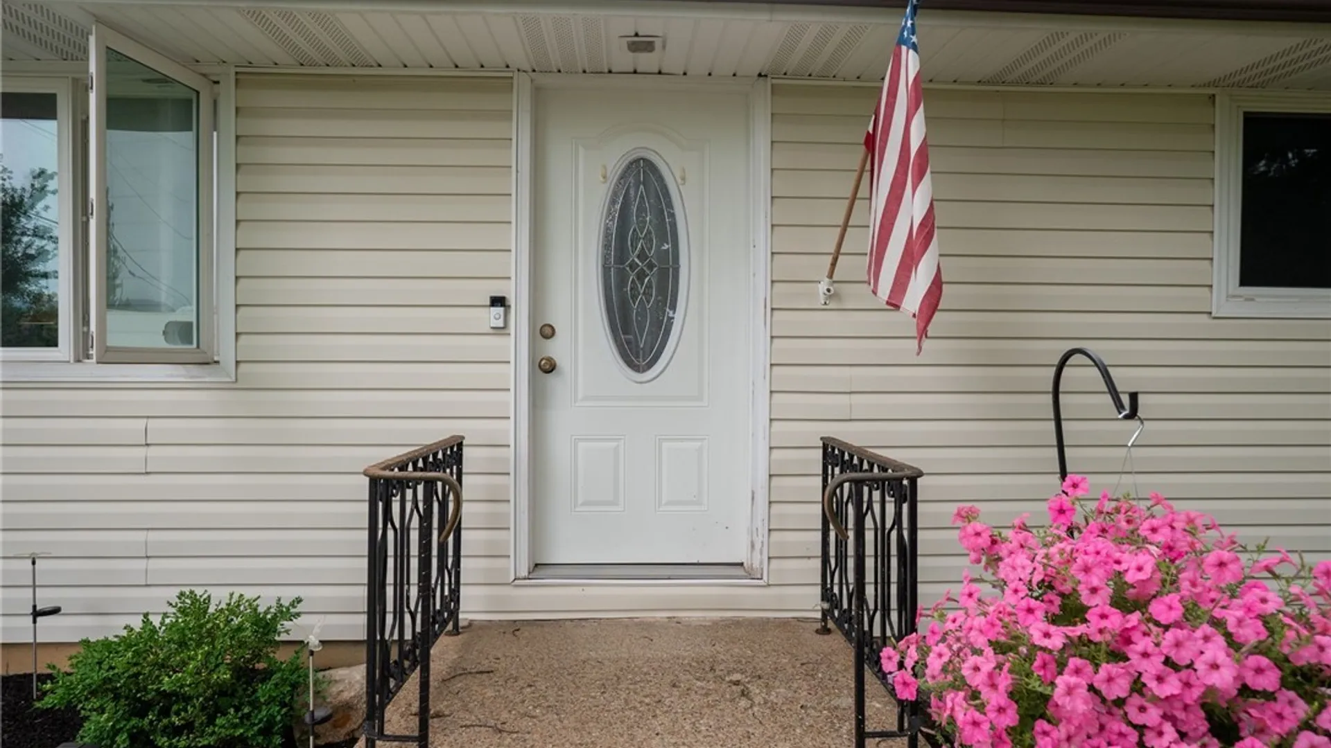 Property at 5633 Southside Drive, Boston, NY 14075 3