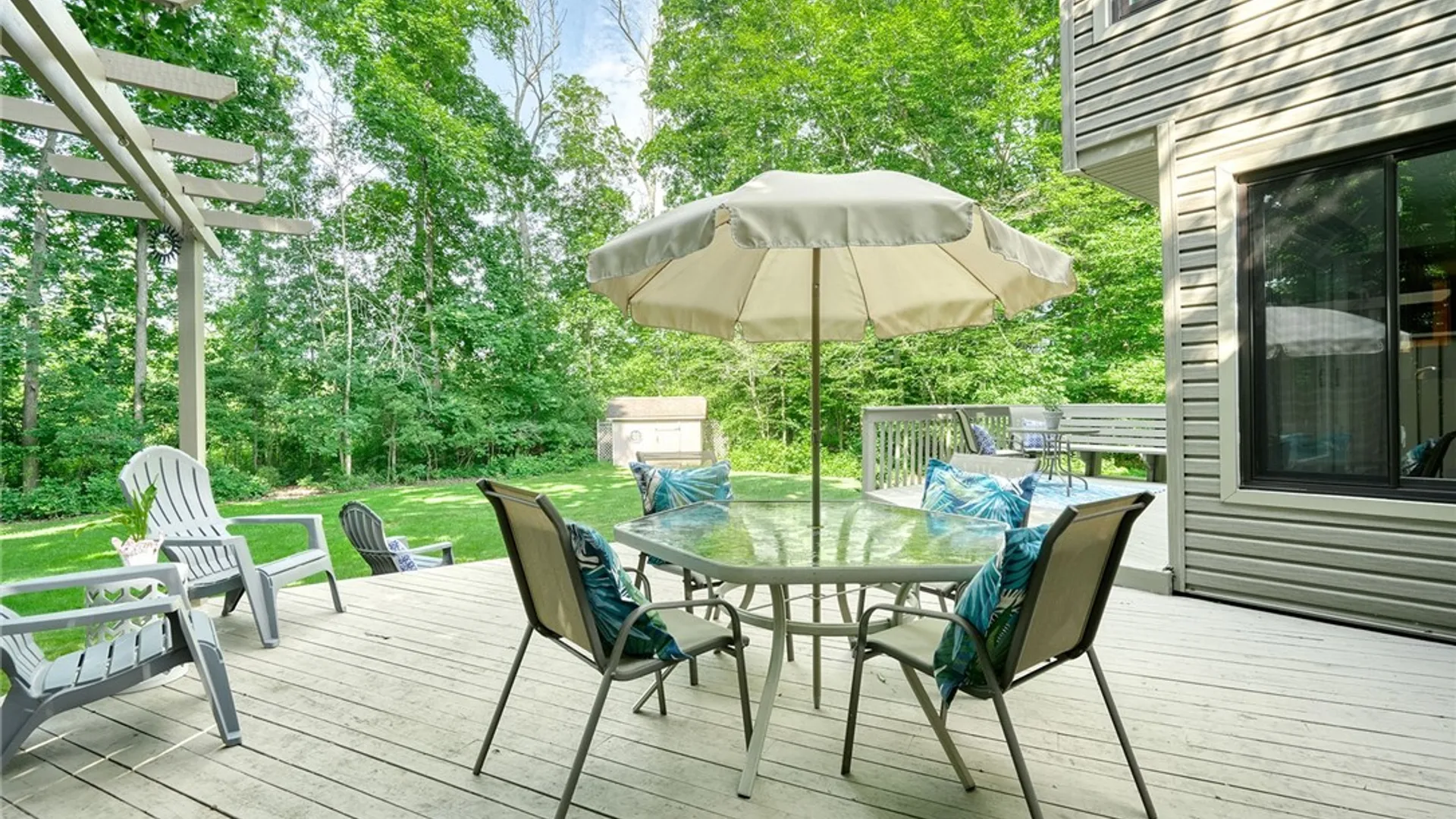 Property at 116 Brush Creek Drive, Greece, NY 14612 38