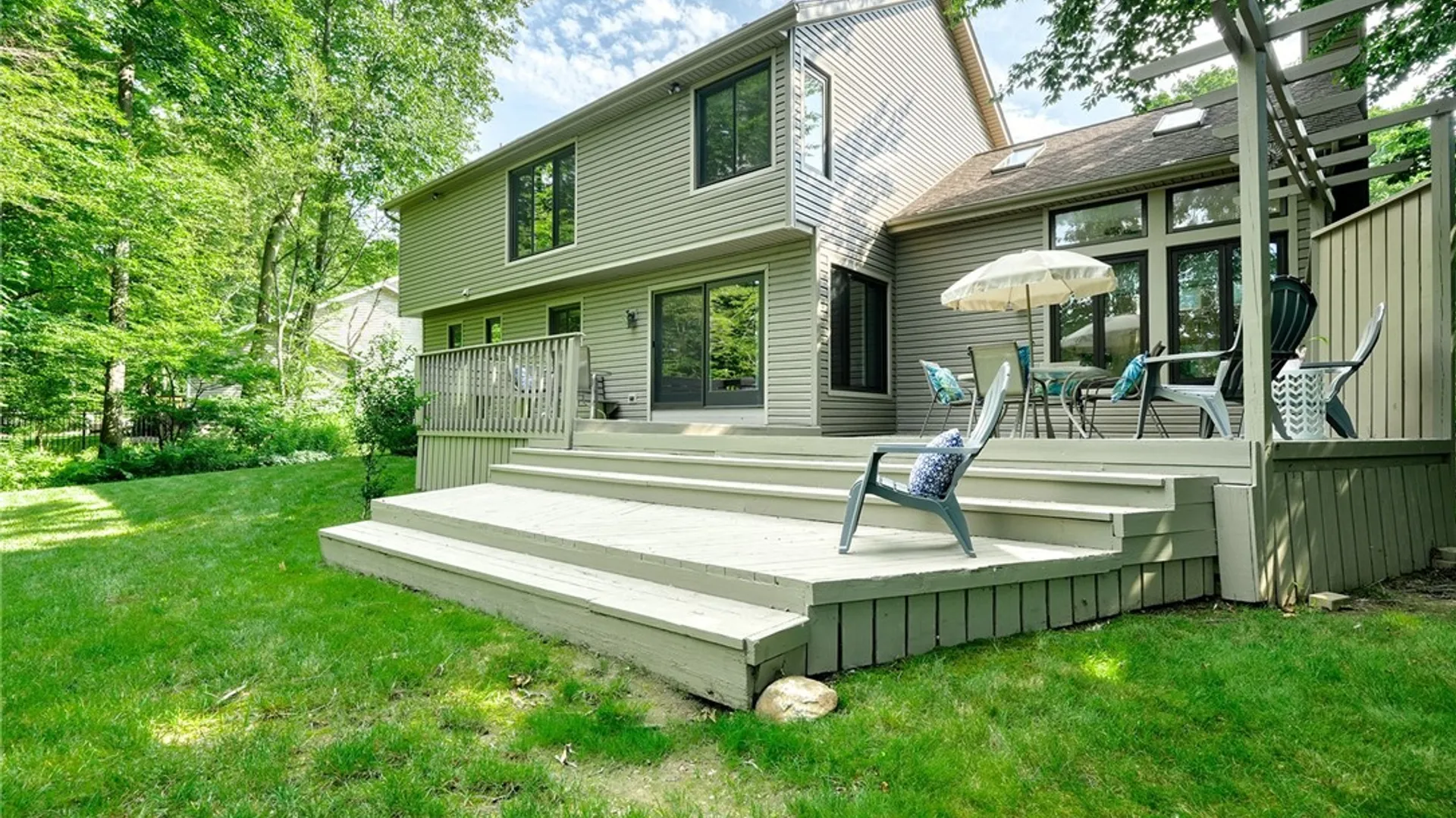 Property at 116 Brush Creek Drive, Greece, NY 14612 40
