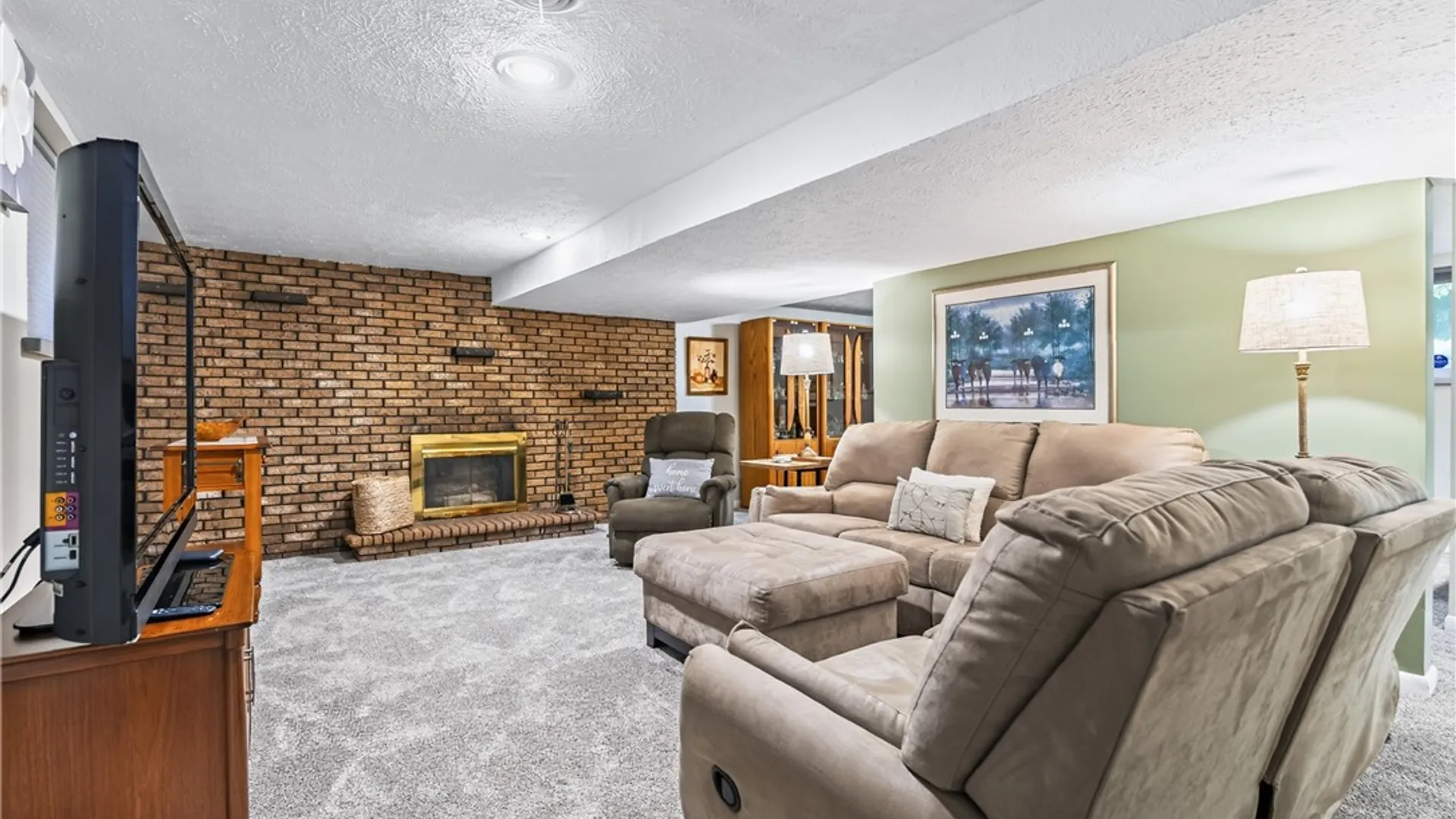Property at 47 Winston Drive, Greece, NY 14626 24