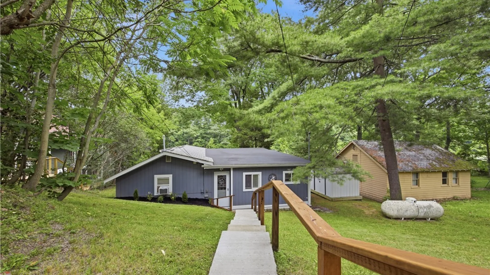 Property at 2409 Wilson Avenue, Wilson, NY 14172 10