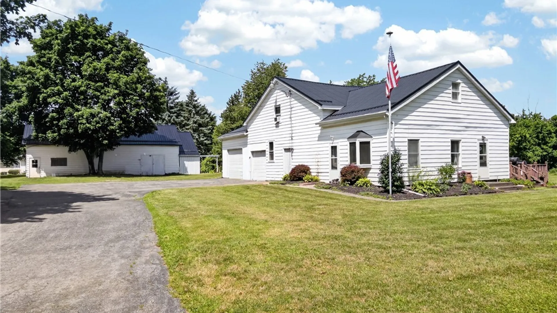 Property at 12720 Main Road, Newstead, NY 14001 21