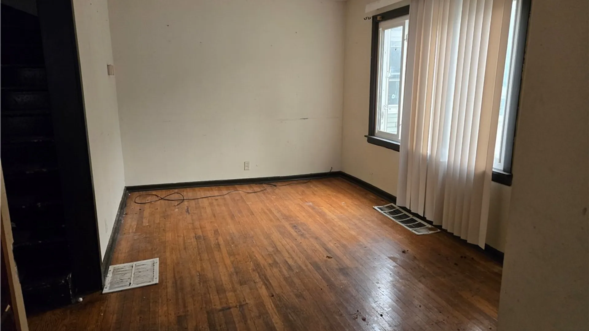 Property at 103 Mayer Avenue, Buffalo, NY 14207 2