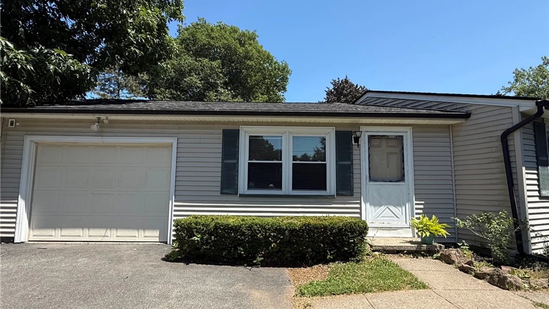 Property at 678 Fox Meadow Road, Greece, NY 14626 22