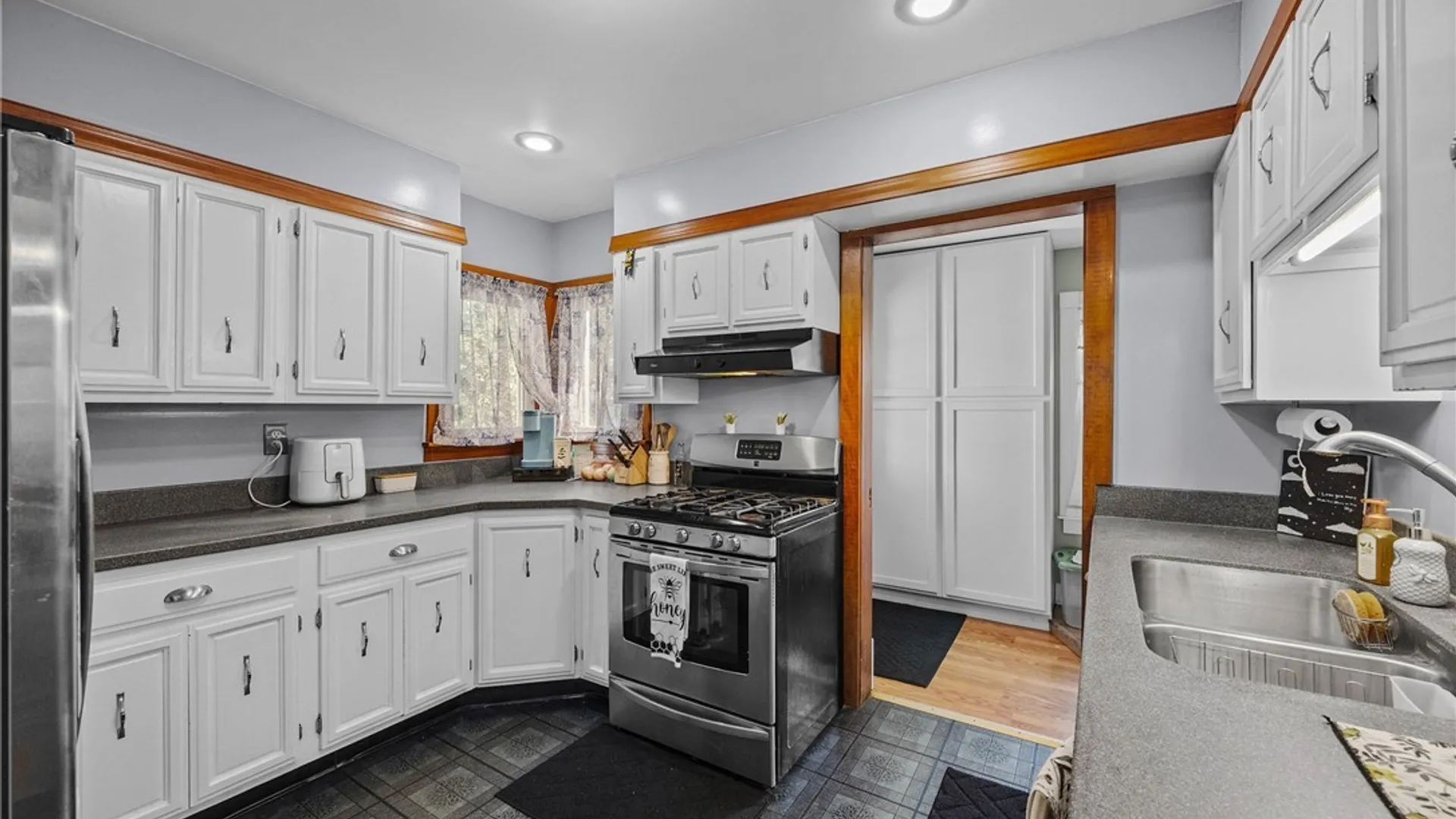 Property at 148 Ross Street, Batavia City, NY 14020 8