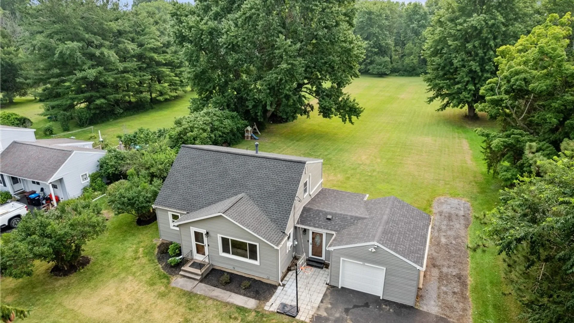 Property at 398 Trimmer Road, Parma, NY 14559 40