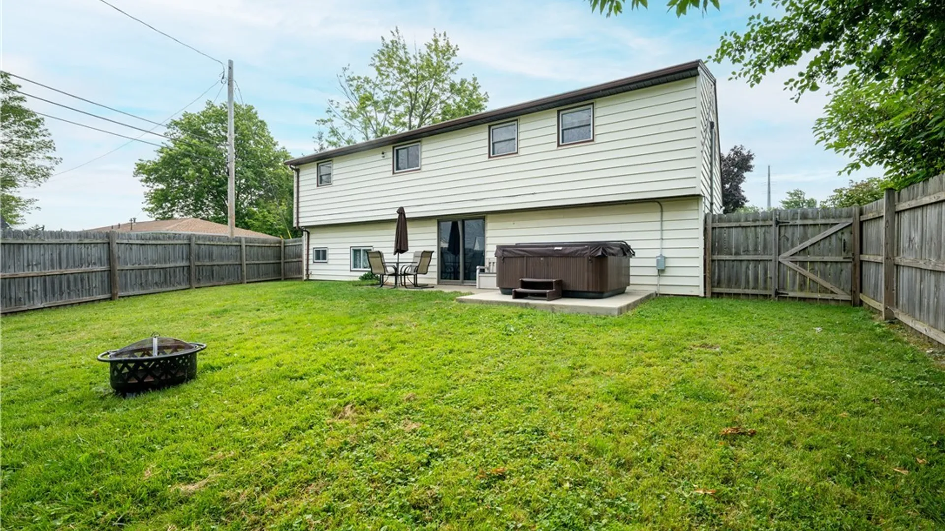 Property at 5068 Chapman Parkway, Hamburg, NY 14075 33