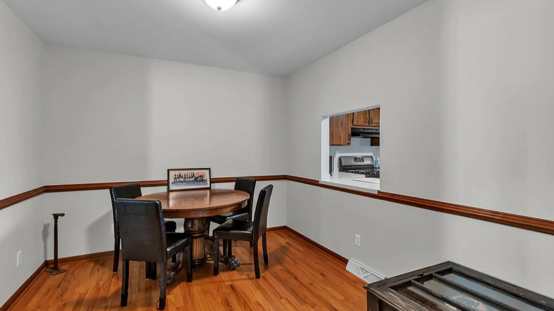 Property at 6021 Quaker Hollow Crescent, Orchard Park, NY 14127 16