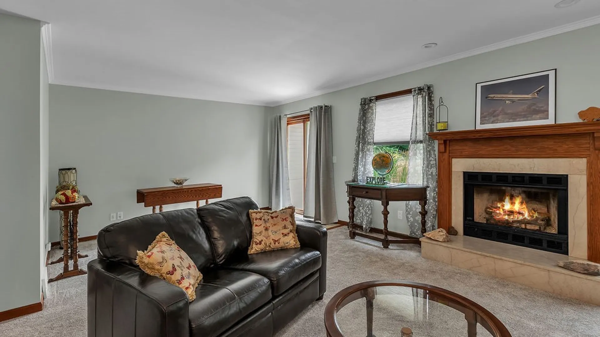 Property at 6021 Quaker Hollow Crescent, Orchard Park, NY 14127 20