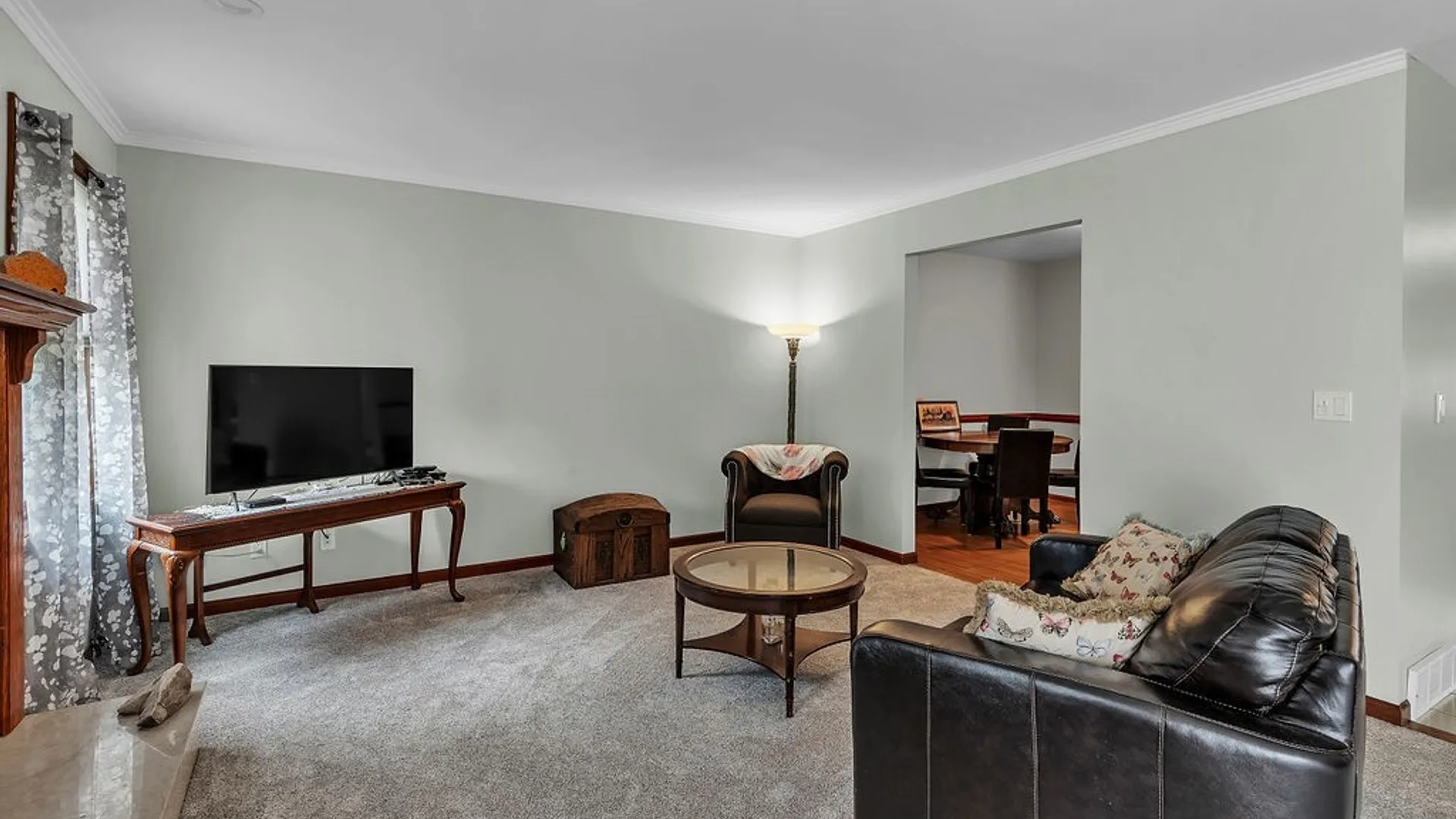 Property at 6021 Quaker Hollow Crescent, Orchard Park, NY 14127 23