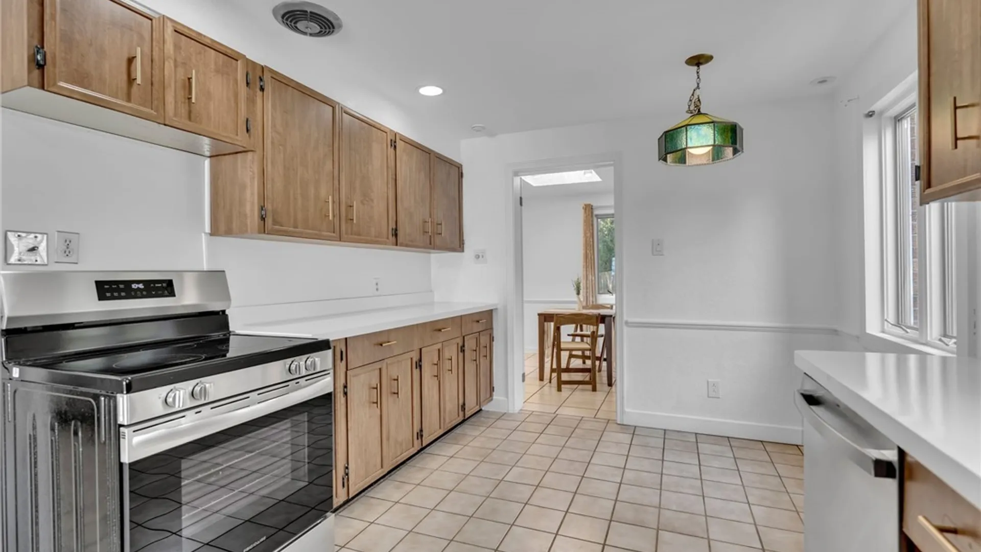 Property at 86 Farber Ln, Amherst, NY 14221 12