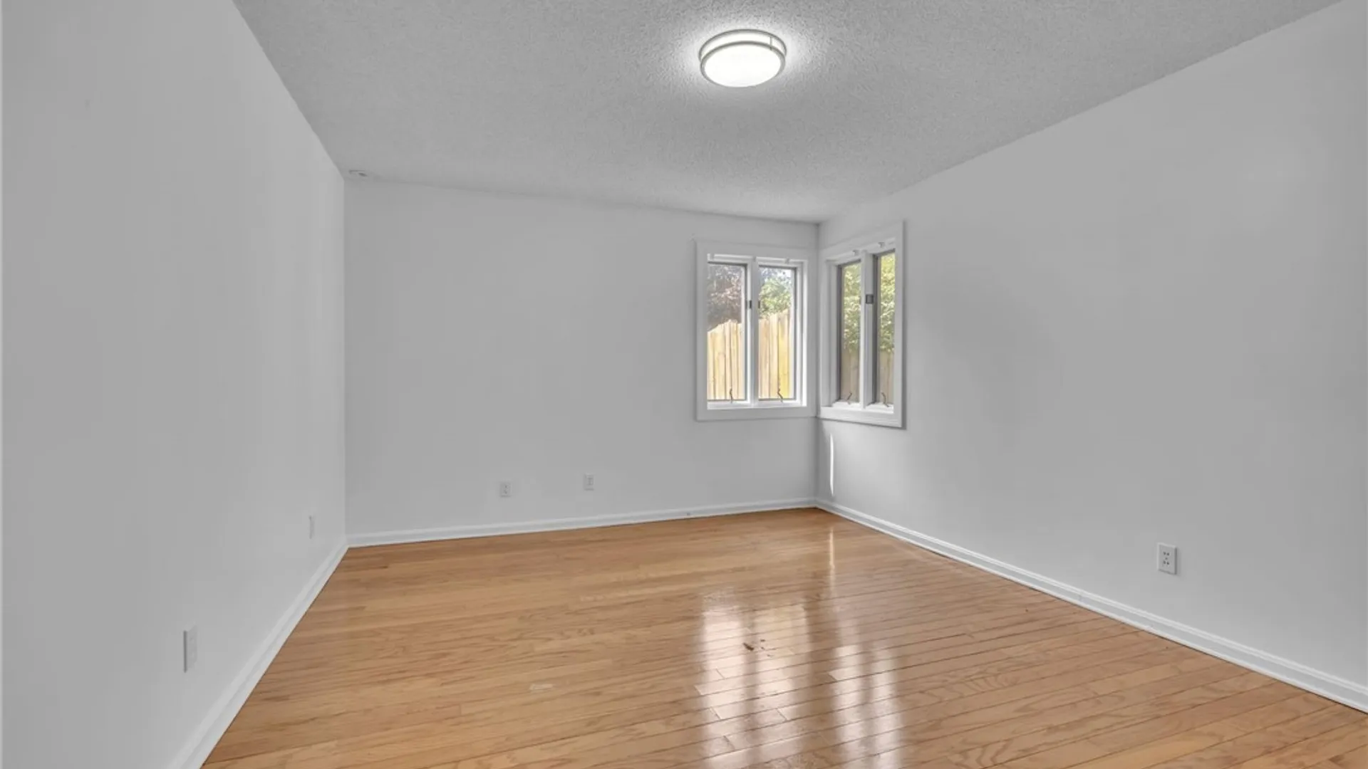 Property at 86 Farber Ln, Amherst, NY 14221 29