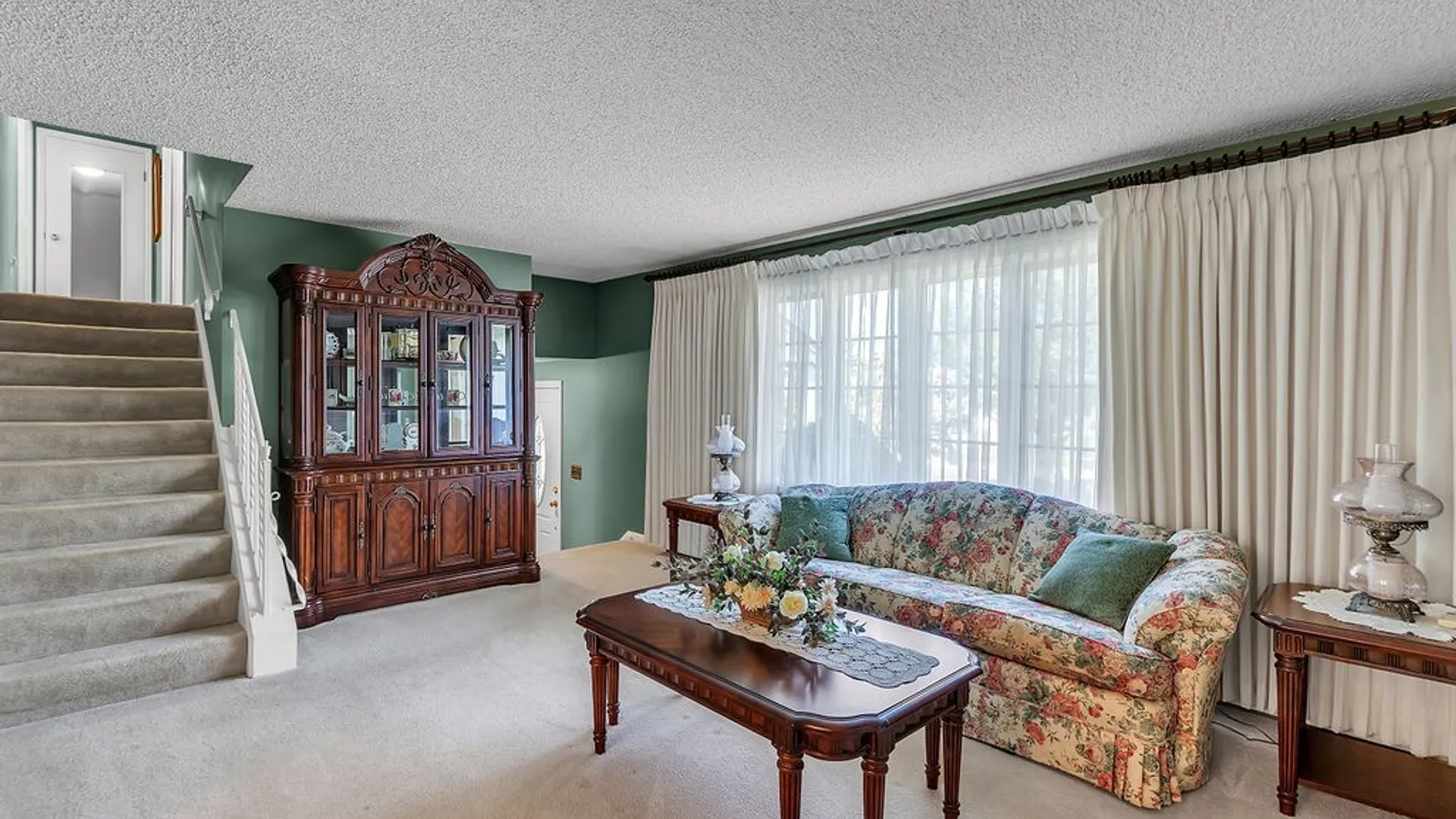 Property at 163 Cranwood Drive, West Seneca, NY 14224 12