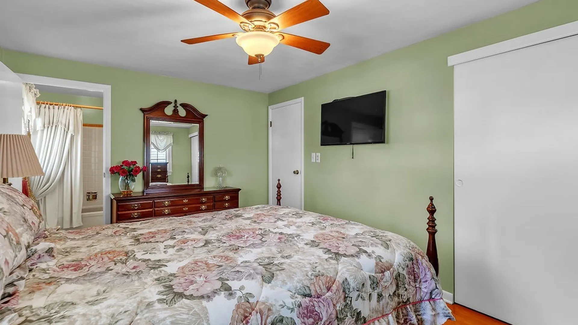 Property at 163 Cranwood Drive, West Seneca, NY 14224 24