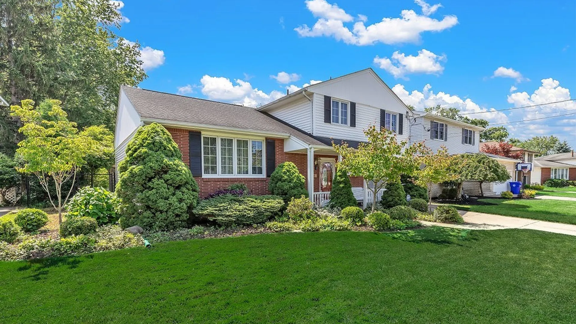 Property at 163 Cranwood Drive, West Seneca, NY 14224 30