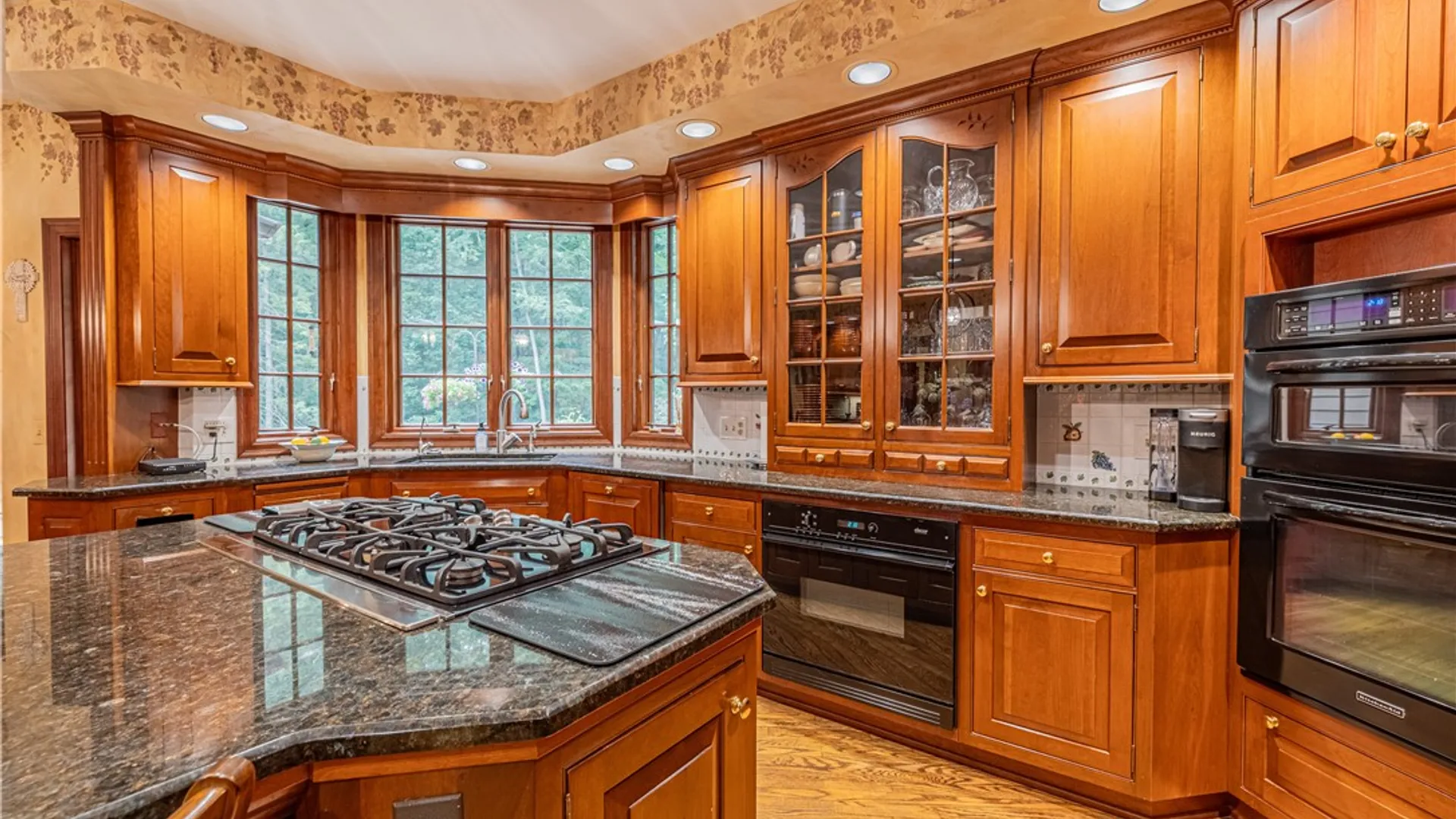 Property at 7876 Hidden Oak, Victor, NY 14534 9